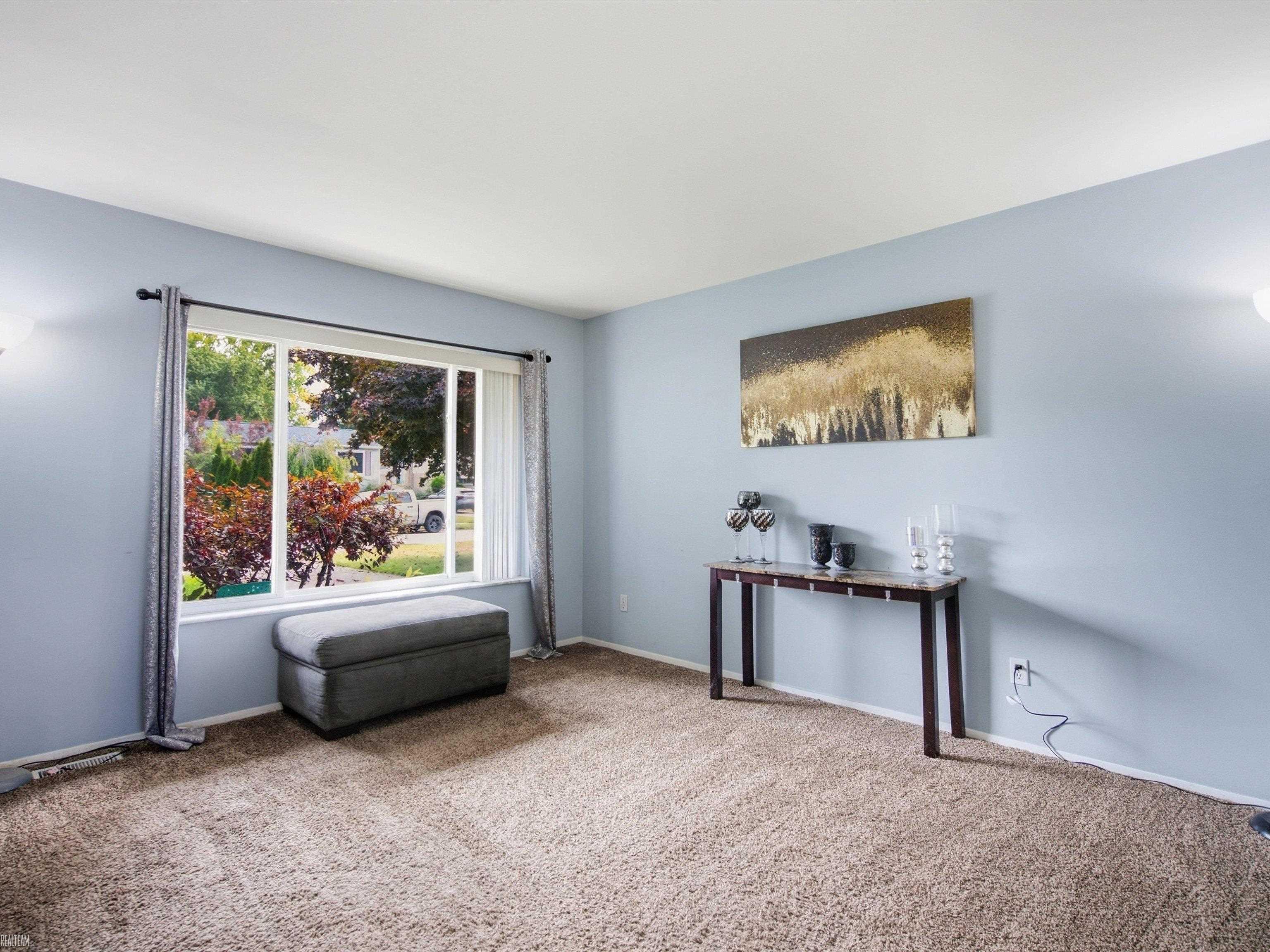 Photo 3 of Single family home for sale at 39639 Chart St, Harrison Township, MI 48045 | MLS# 58050223963 | Listing updated on 2026-10-06