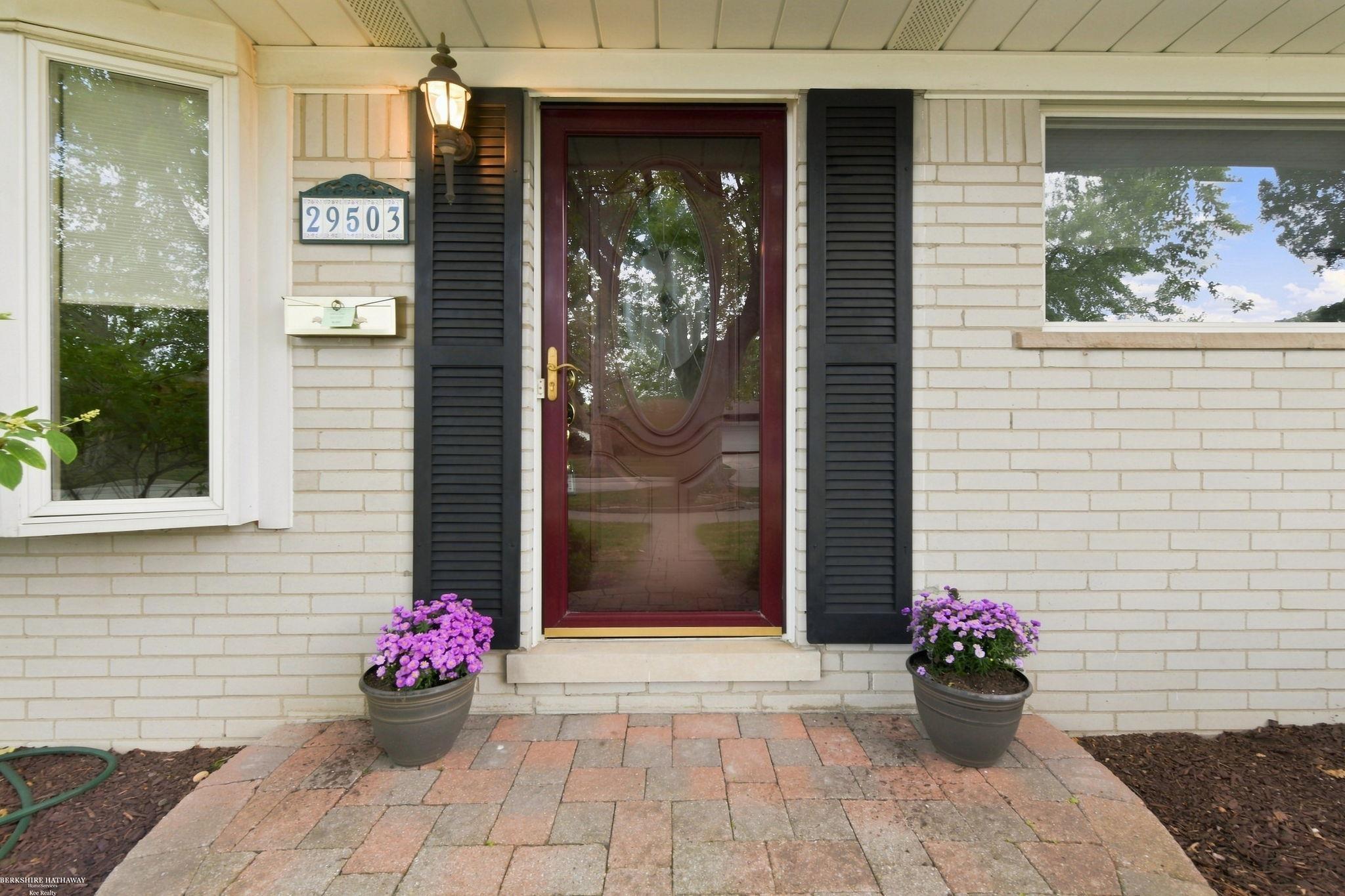 Photo 2 of Single family home for sale at 29503 Dover Ave, Warren, MI 48088 | MLS# 58050223964 | Listing updated on 2026-10-06