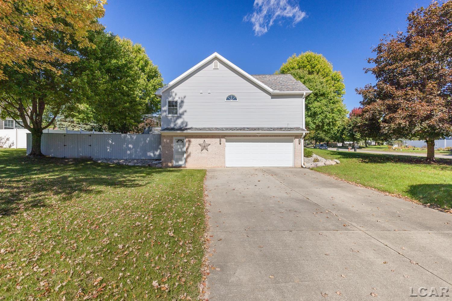 Listing Photo 4 - Condo for sale at Clark, Unit 725 Clark St, Clark, Tecumseh, MI 49286 | Built Year: undefined-undefined