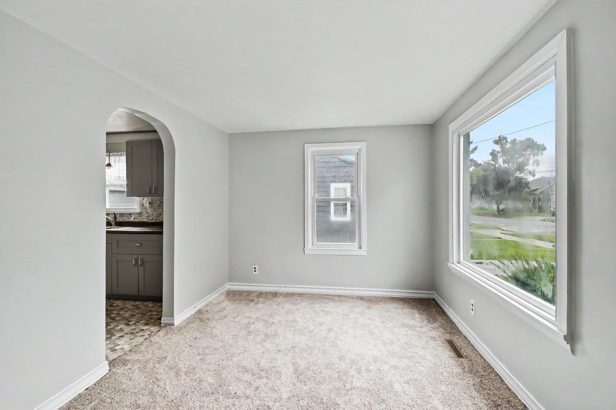 Photo 4 of Single family home for sale at 1607 S Farragut St, Bay City, MI 48708 | MLS# 5050224017 | Listing updated on 2026-10-06