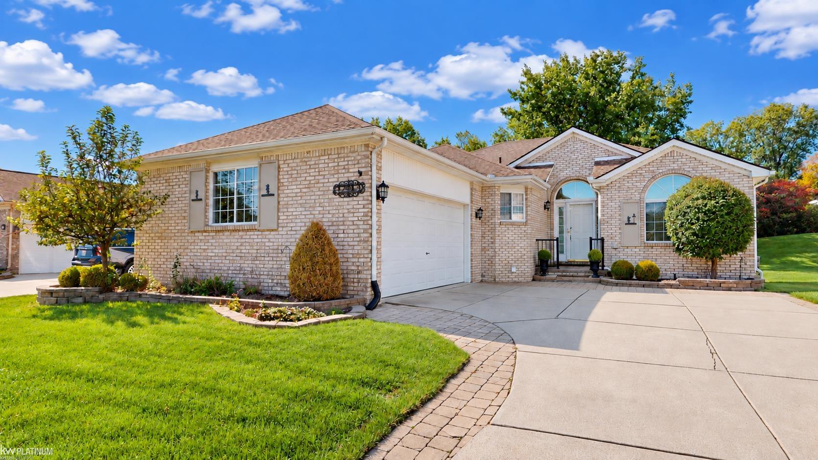 Photo 1 of Condo for sale at 42913 N Hampton Dr, Sterling Heights, MI 48314 | MLS# 58050224018 | Listing updated on 2026-10-07