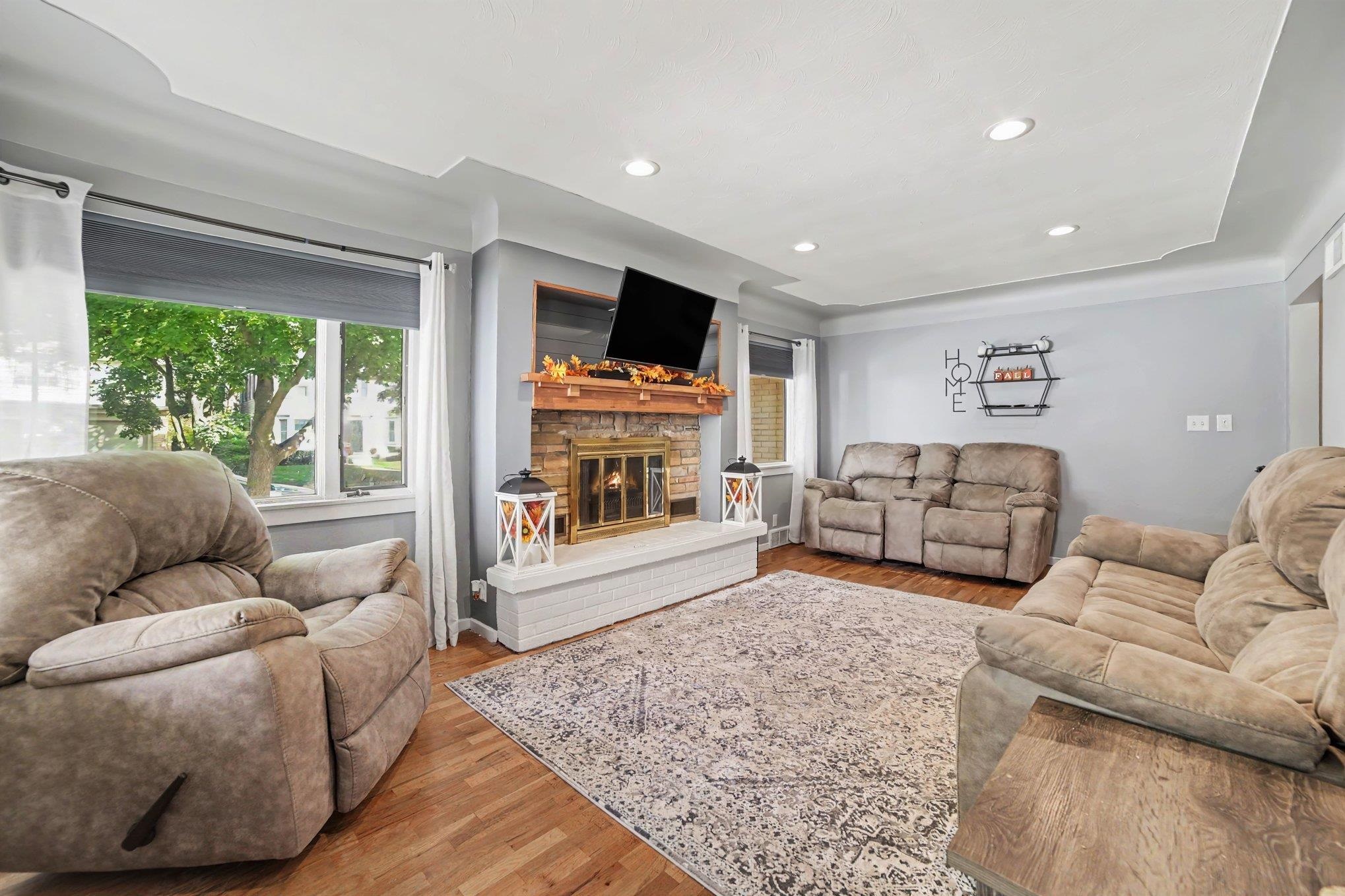 Photo 2 of Single family home for sale at 2010 11th Street, Bay City, MI 48708 | MLS# 50224021 | Listing updated on 2026-10-07