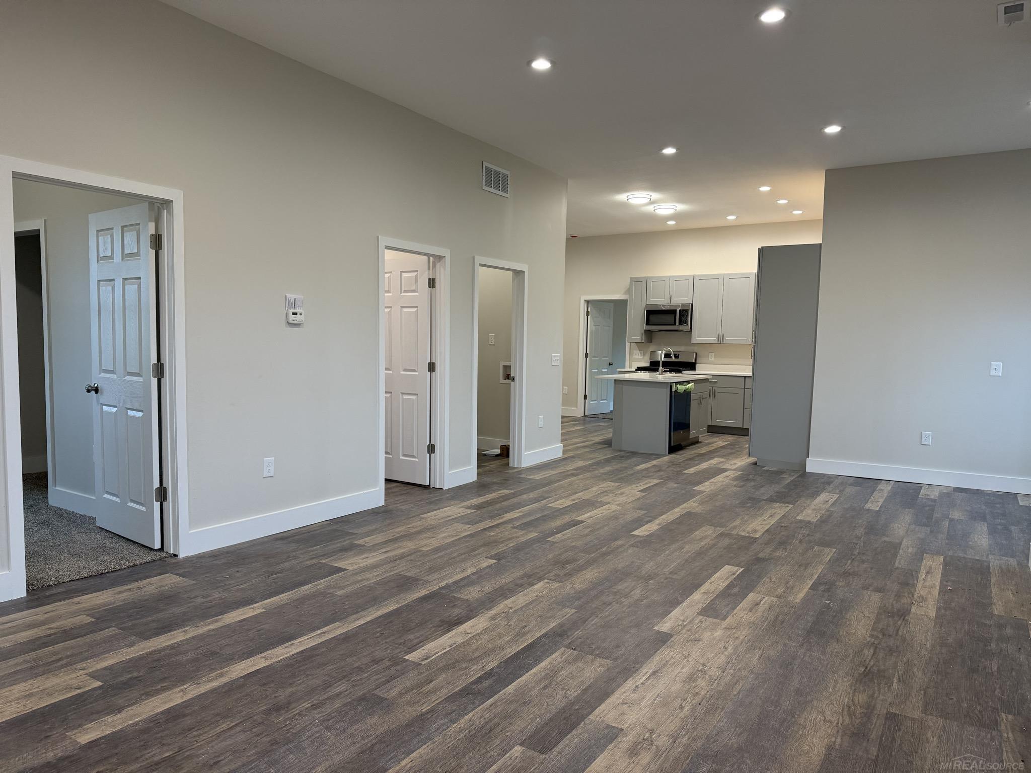 3985 Newark Road photo 7