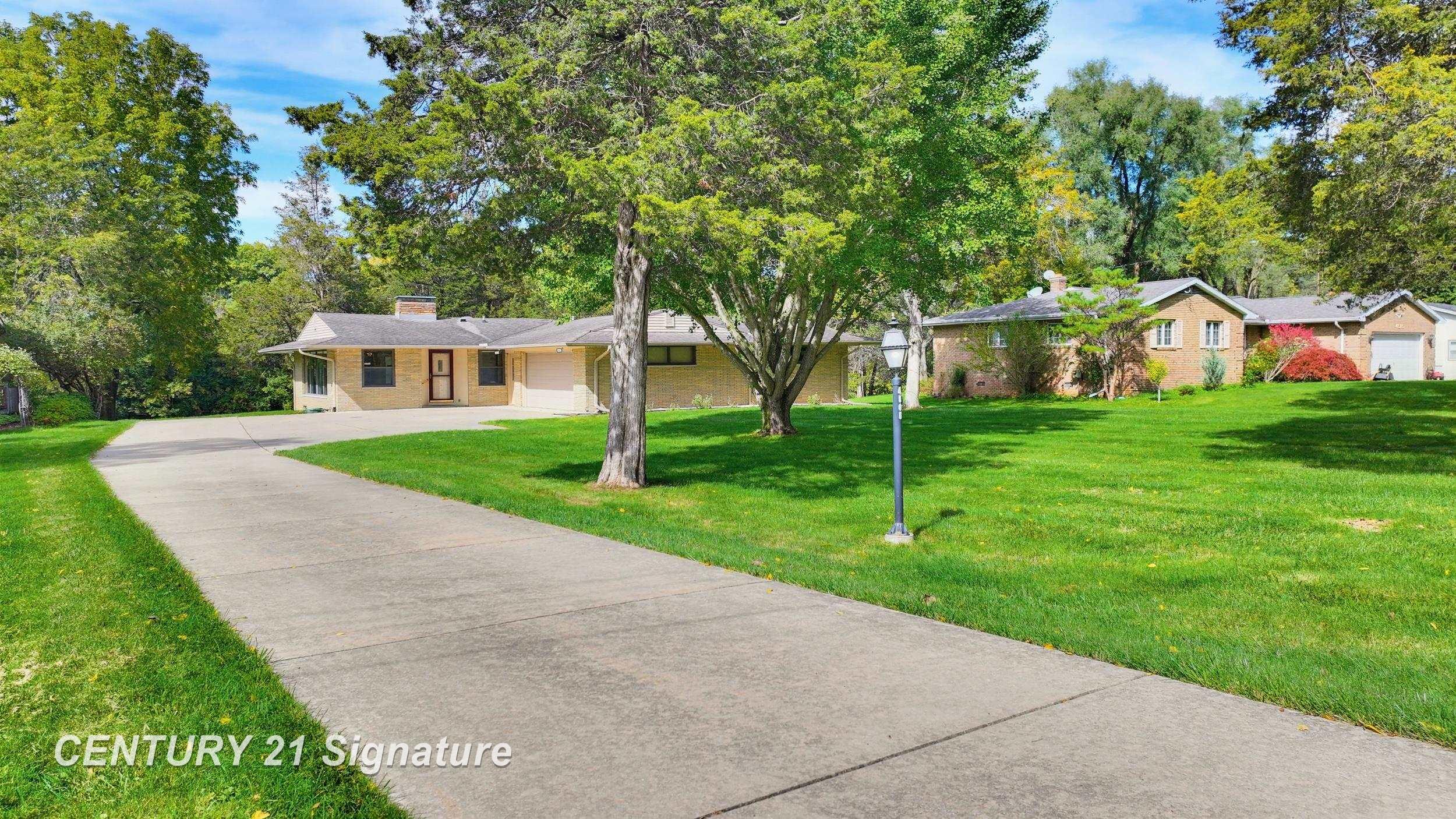 Photo 1 of Single family home for sale at 4505 Cedardale Ln, Flushing, MI 48433 | MLS# 5050224031 | Listing updated on 2026-10-06