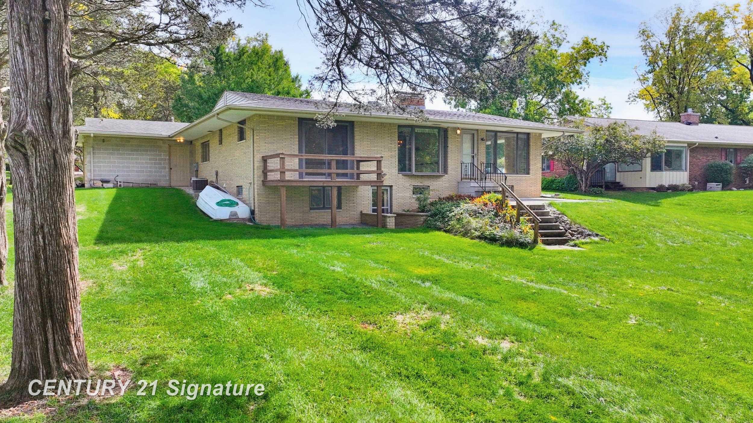 Photo 2 of Single family home for sale at 4505 Cedardale Ln, Flushing, MI 48433 | MLS# 5050224031 | Listing updated on 2026-10-06