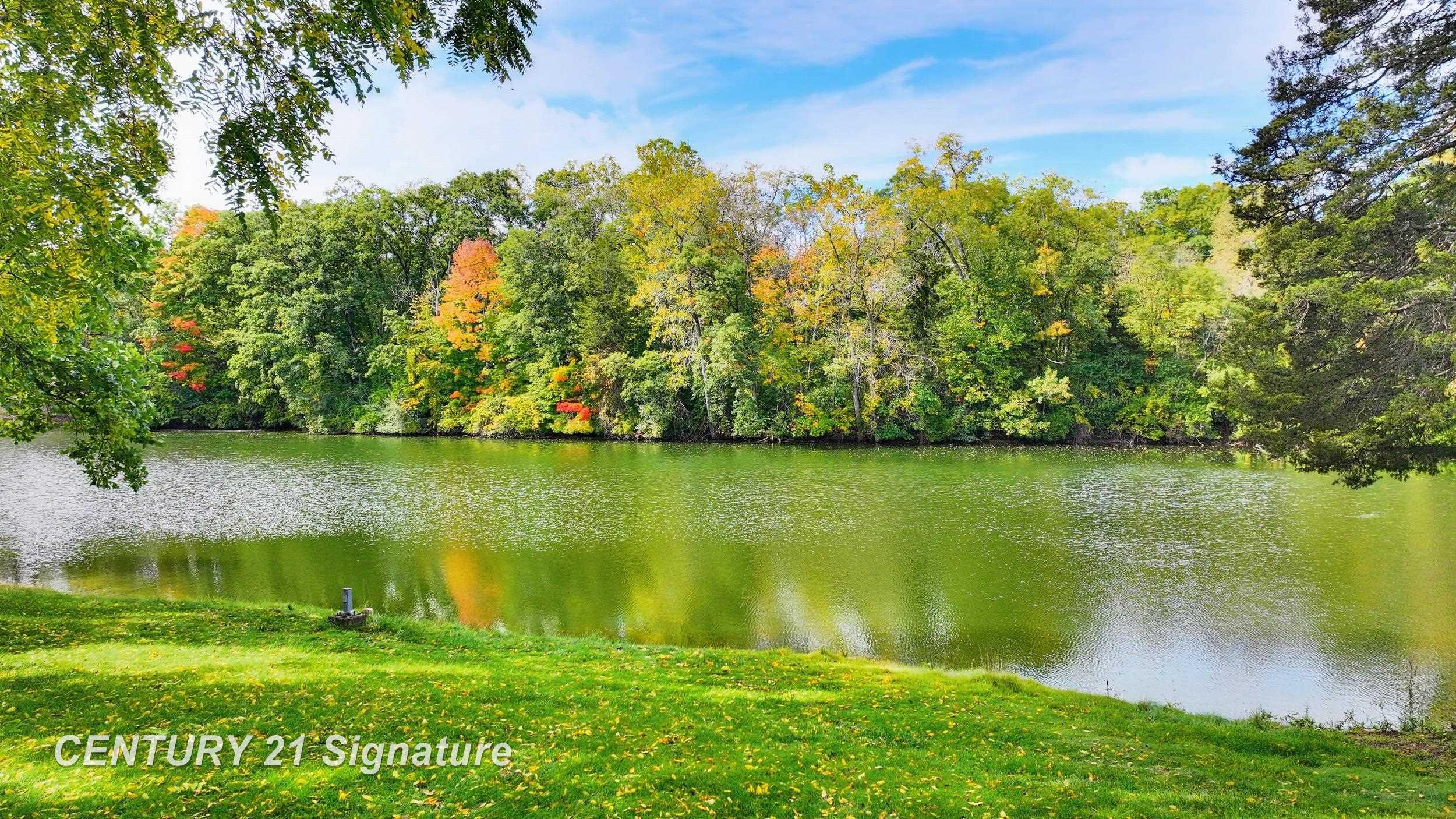 Photo 4 of Single family home for sale at 4505 Cedardale Ln, Flushing, MI 48433 | MLS# 5050224031 | Listing updated on 2026-10-06