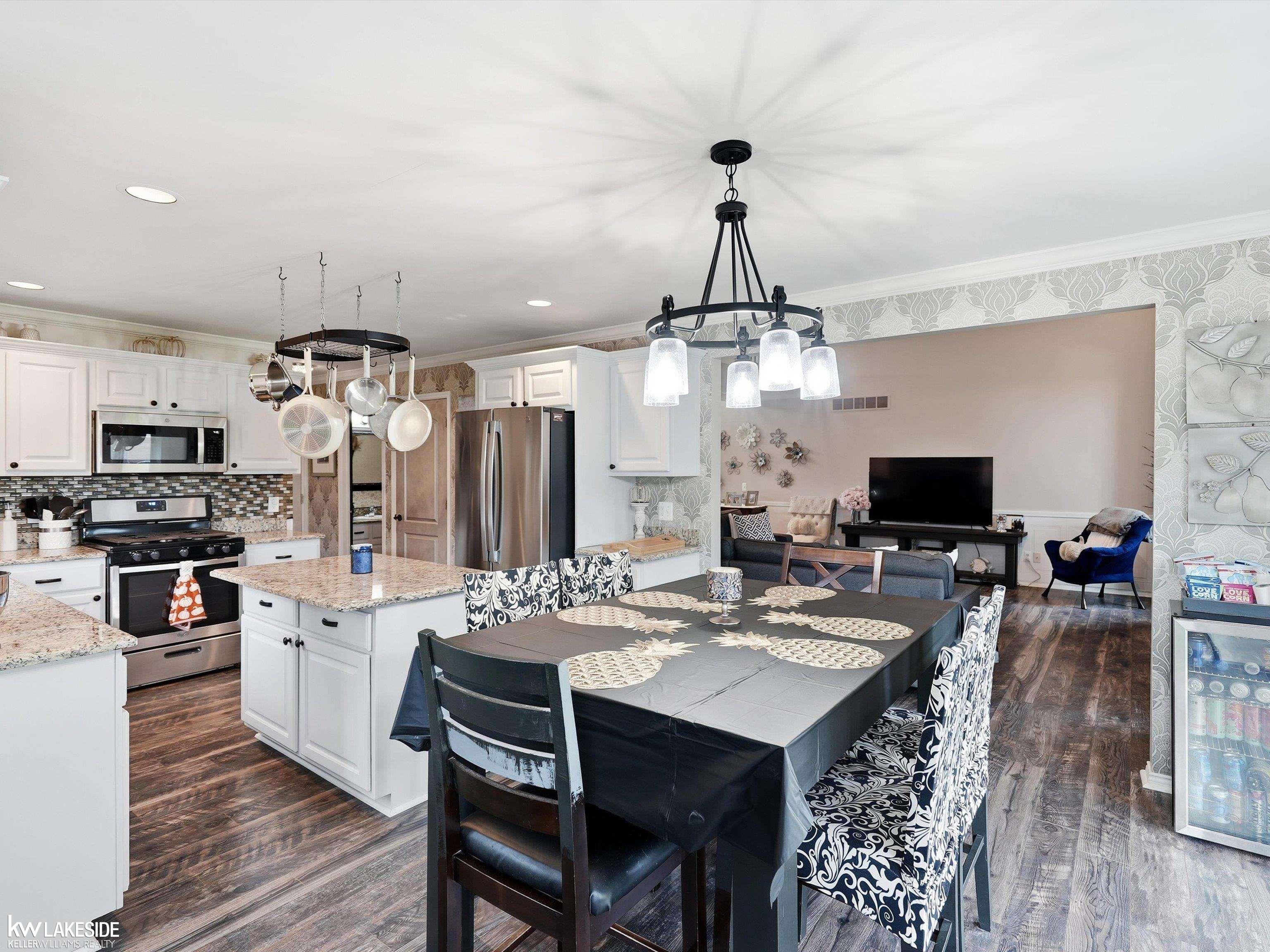 Photo 3 of Single family home for sale at 50494 Commons Dr, Macomb, MI 48042 | MLS# 58050224039 | Listing updated on 2026-10-06