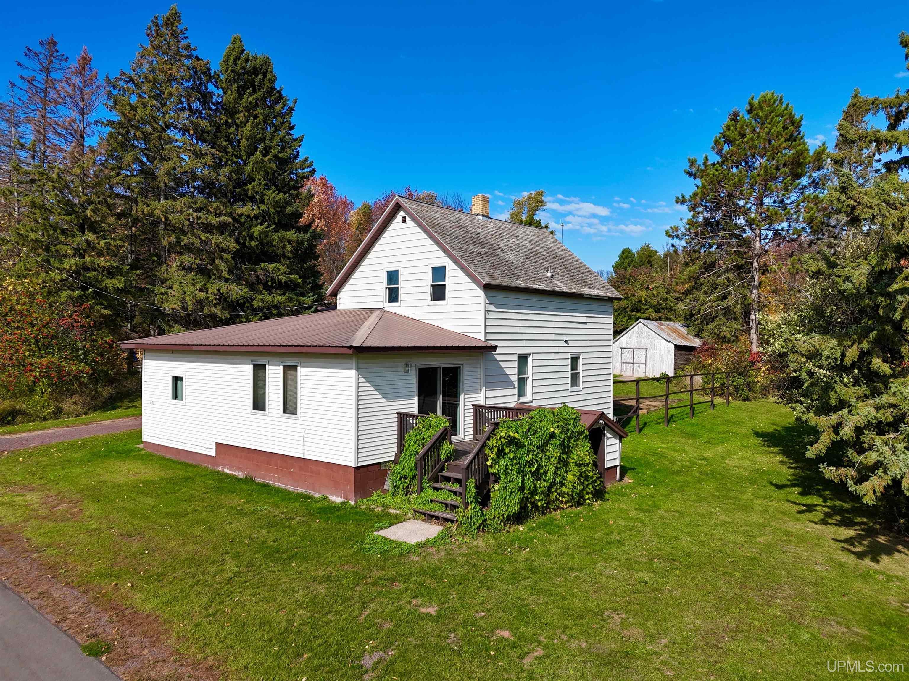 Photo 1 of Single family home for sale at 601 5th Street, Rockland, MI 49960 | MLS# 50224049 | Listing updated on 2026-10-06
