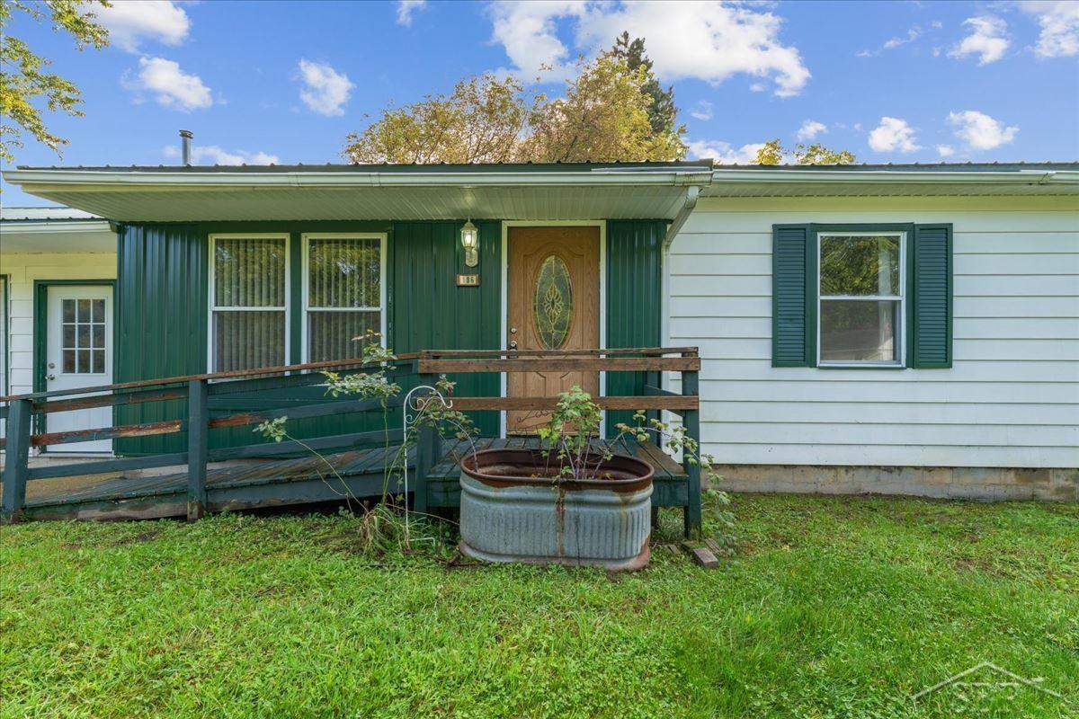 186 Bee Gee Court photo 5
