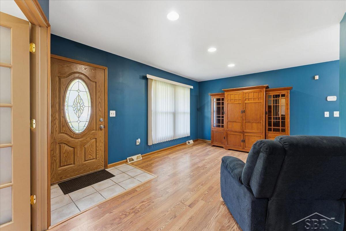 186 Bee Gee Court photo 7