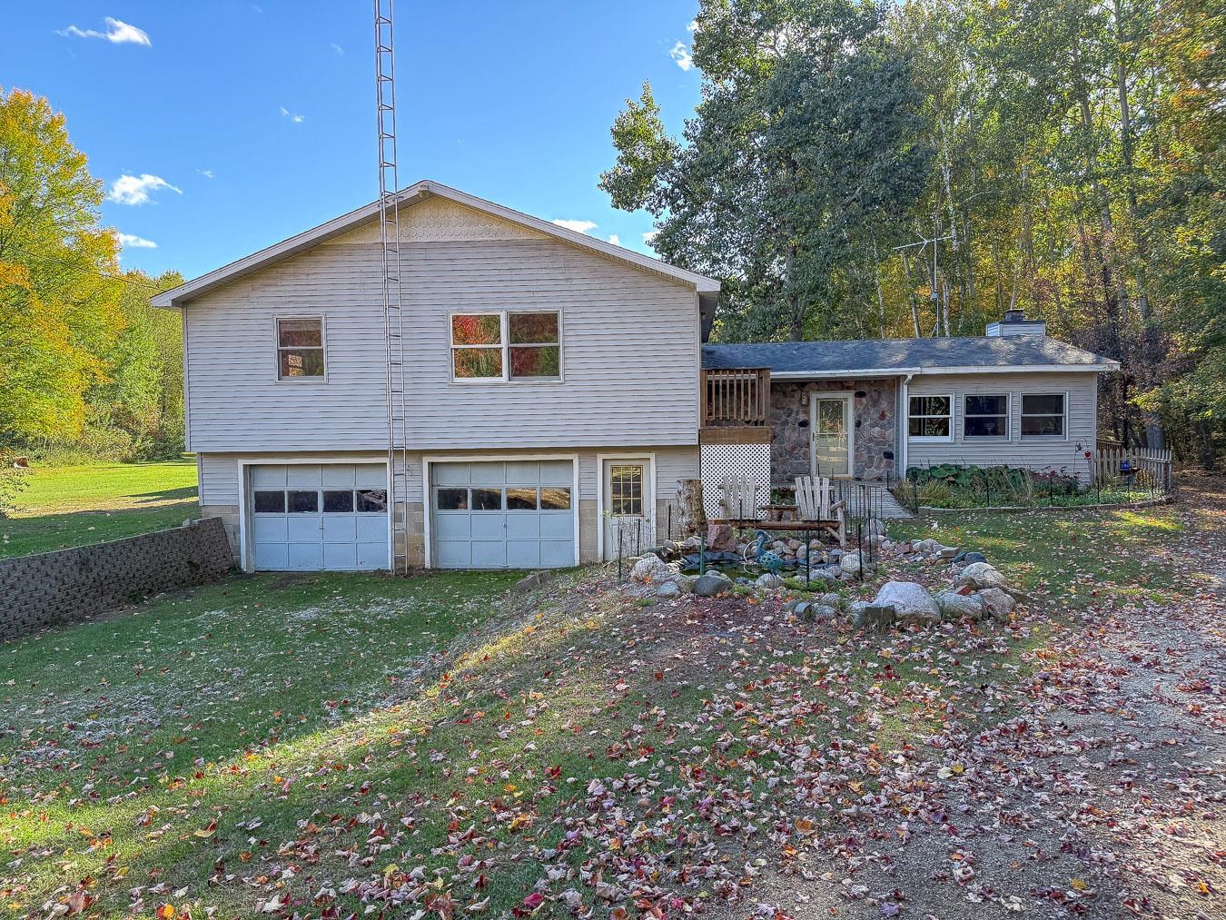 Photo 3 of Single family home for sale at 4063 W Curtis Rd, Coleman, MI 48618 | MLS# 50224124 | Listing updated on 2026-10-07