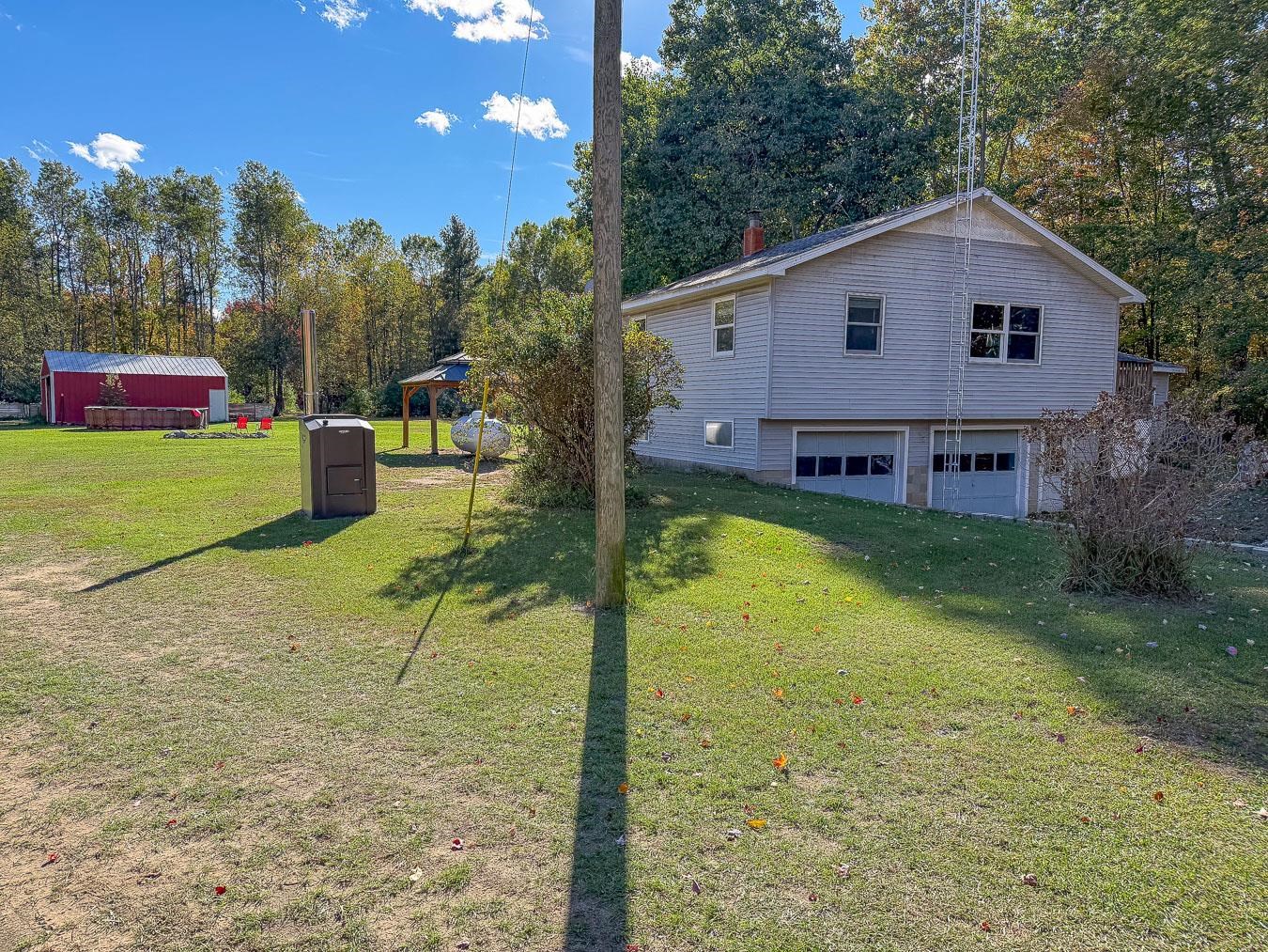 Photo 4 of Single family home for sale at 4063 W Curtis Rd, Coleman, MI 48618 | MLS# 50224124 | Listing updated on 2026-10-07
