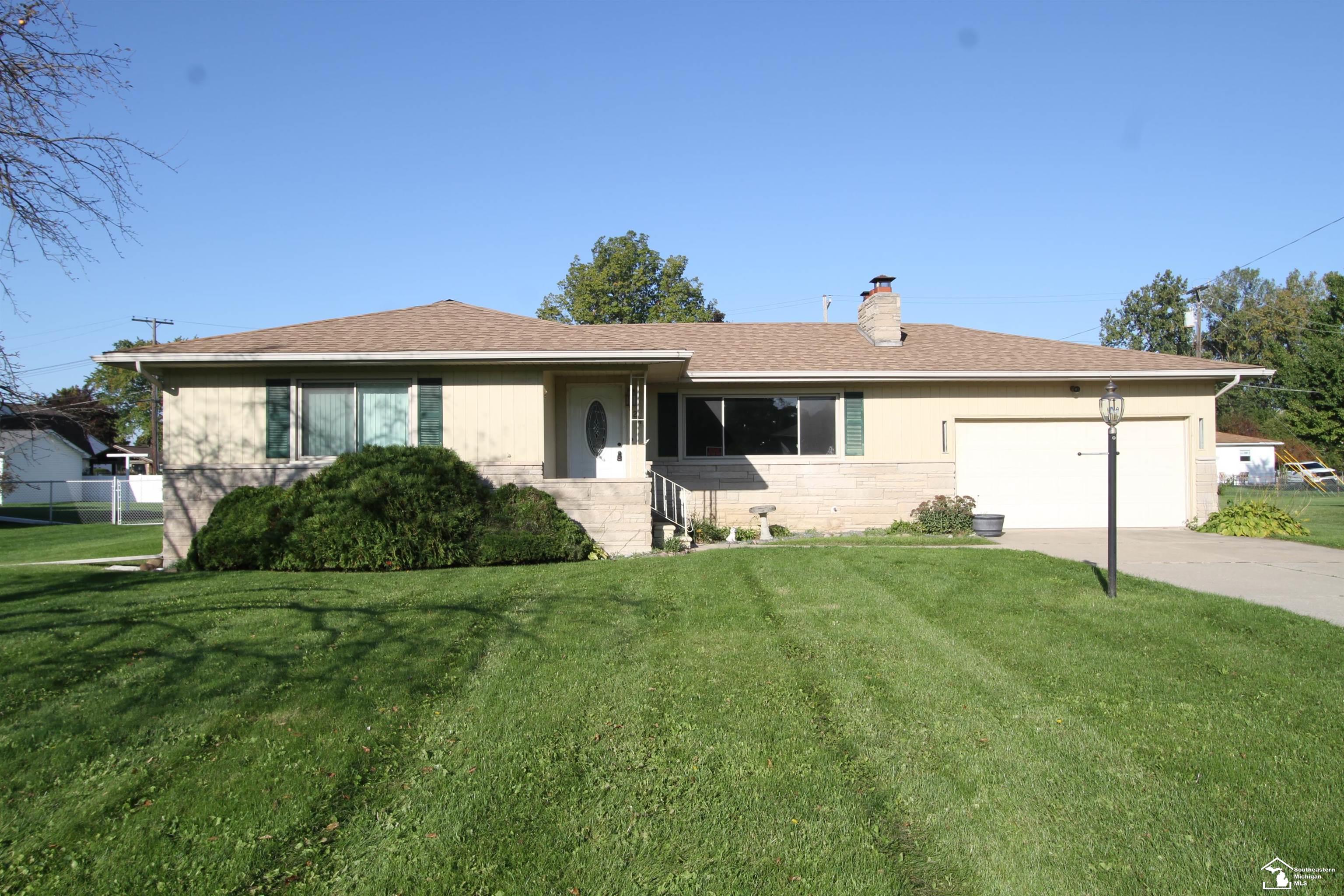 Photo 1 of Single family home for sale at 524 Concetta Dr, Monroe, MI 48161 | MLS# 57050224128 | Listing updated on 2026-10-08