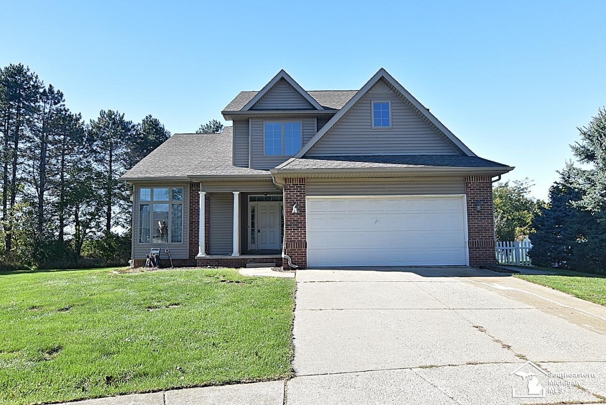 Photo 1 of Single family home for sale at 108 Raisin Cir, Dundee, MI 48131 | MLS# 57050224141 | Listing updated on 2026-10-08