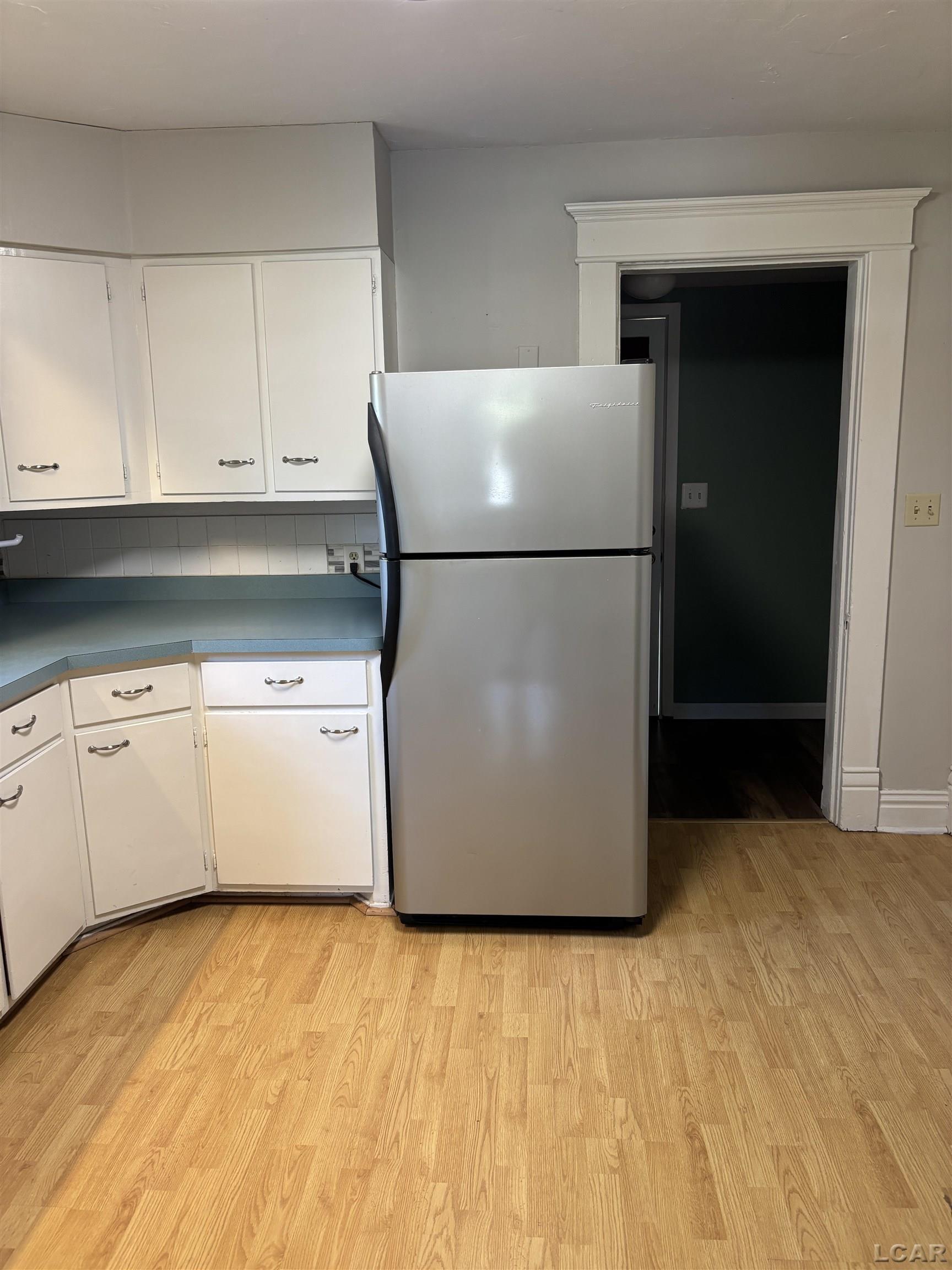 Photo 3 of Single family home for sale at 122 W Beecher St, Adrian, MI 49221 | MLS# 56050224143 | Listing updated on 2026-10-07