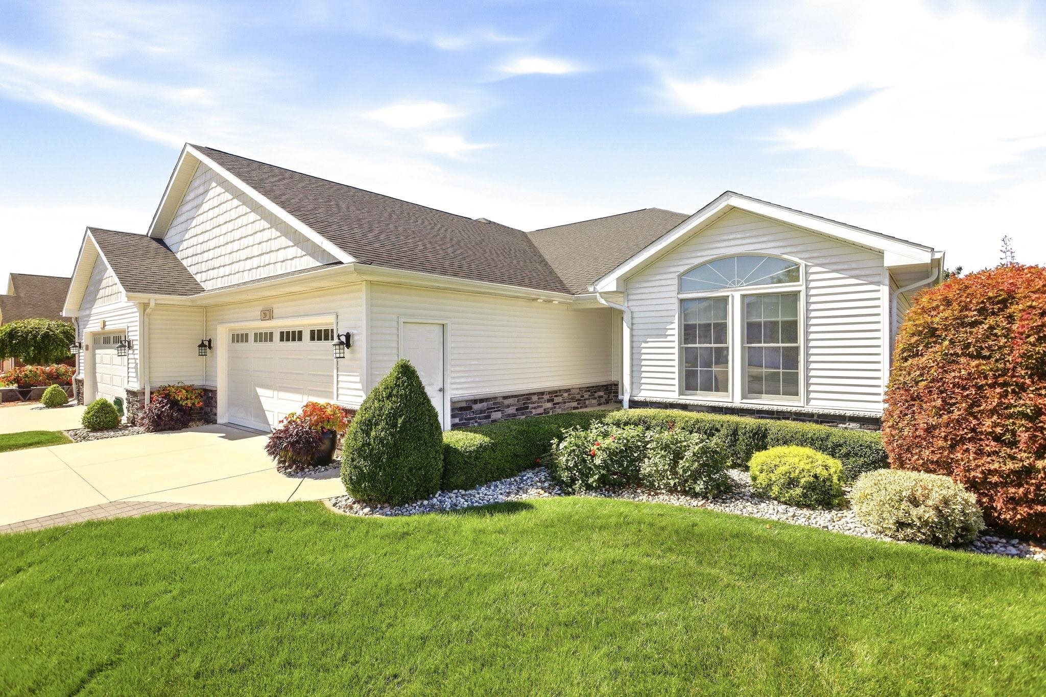 Photo 3 of Condo for sale at 20 Hanover Dr, Frankenmuth, MI 48734 | MLS# 61050224148 | Listing updated on 2026-10-08