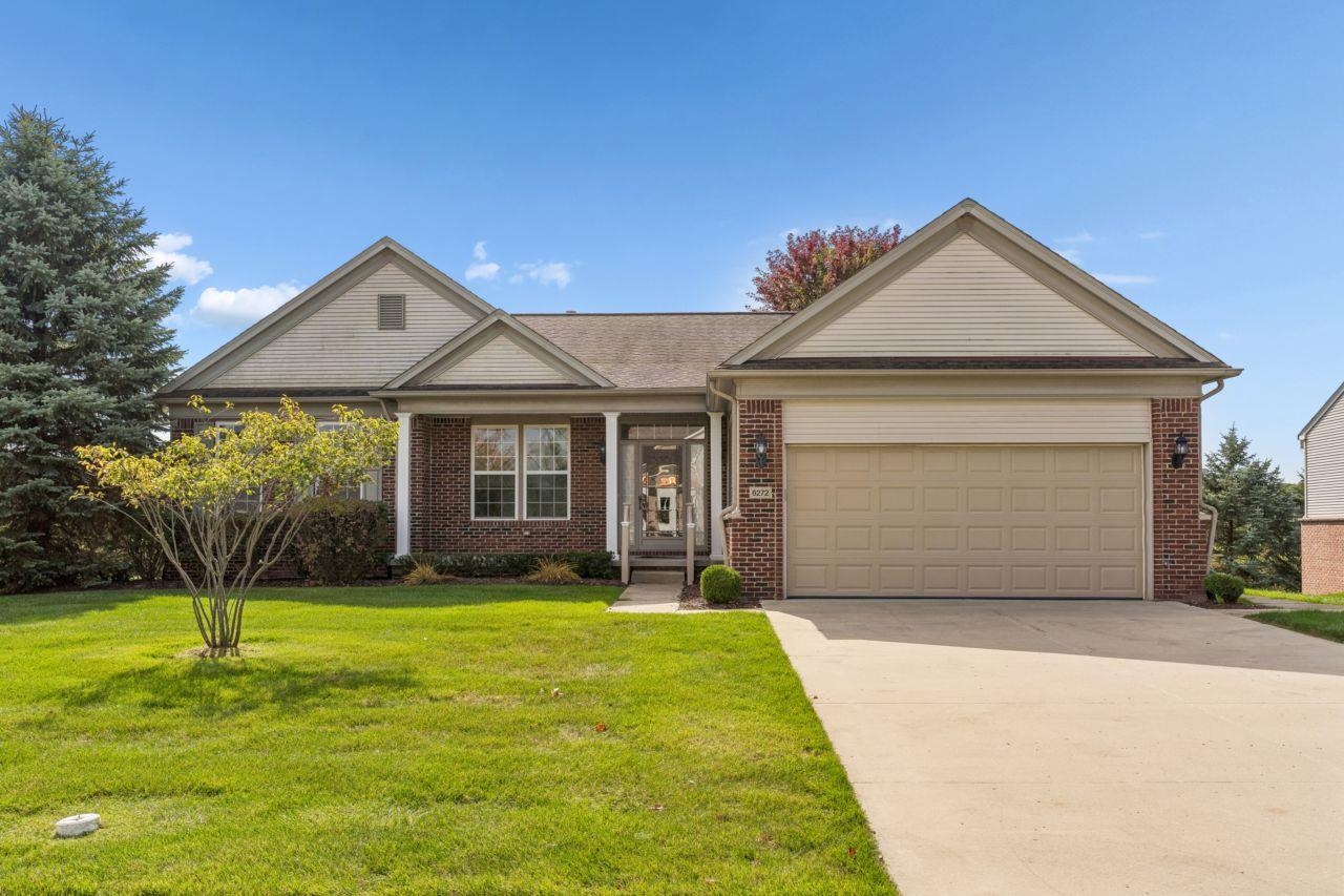 Photo 2 of Condo for sale at 6272 Muirfield Dr, Grand Blanc, MI 48439 | MLS# 5050224156 | Listing updated on 2026-10-07