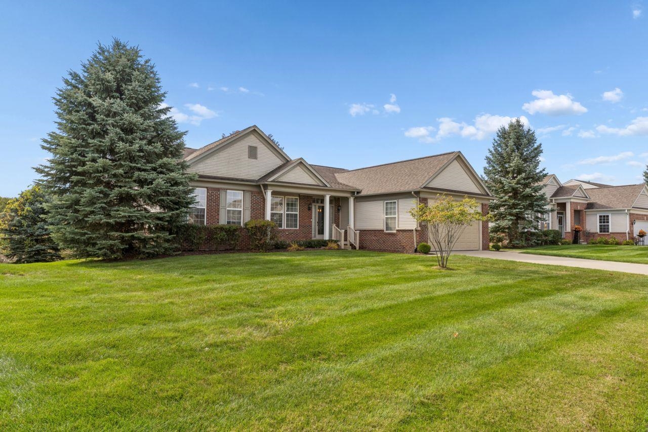 Photo 3 of Condo for sale at 6272 Muirfield Dr, Grand Blanc, MI 48439 | MLS# 5050224156 | Listing updated on 2026-10-07