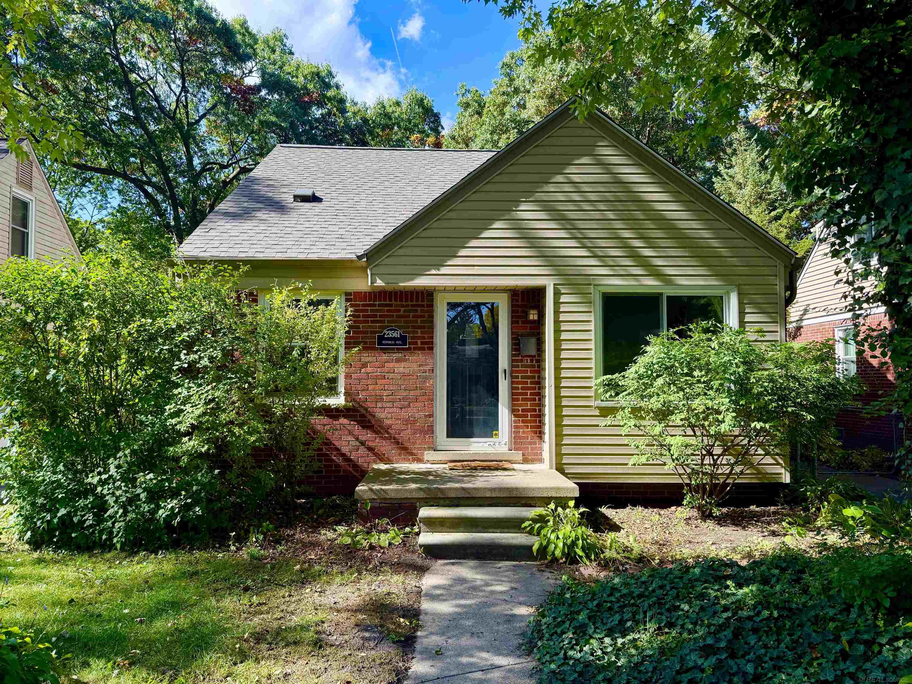Single family home for sale at 23561 Republic St, Oak Park, MI 48237 | MLS# 58050224160