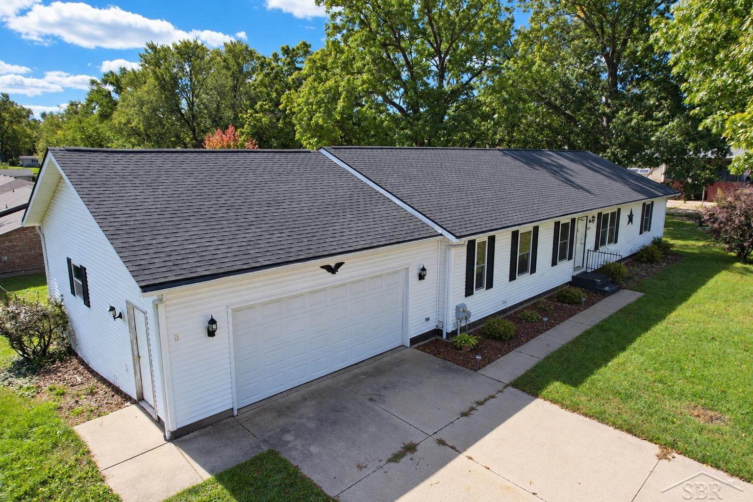 Photo 1 of Single family home for sale at 353 Wa Wee Nork Dr, Battle Creek, MI 49015 | MLS# 61050224187 | Listing updated on 2026-10-08