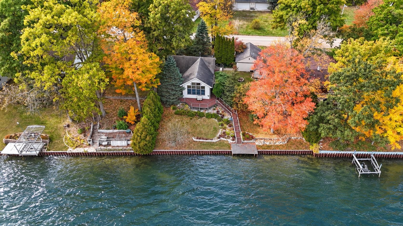 Photo 3 of Single family home for sale at 3771 Oakridge Dr, Beaverton, MI 48612 | MLS# 50224196 | Listing updated on 2026-10-08