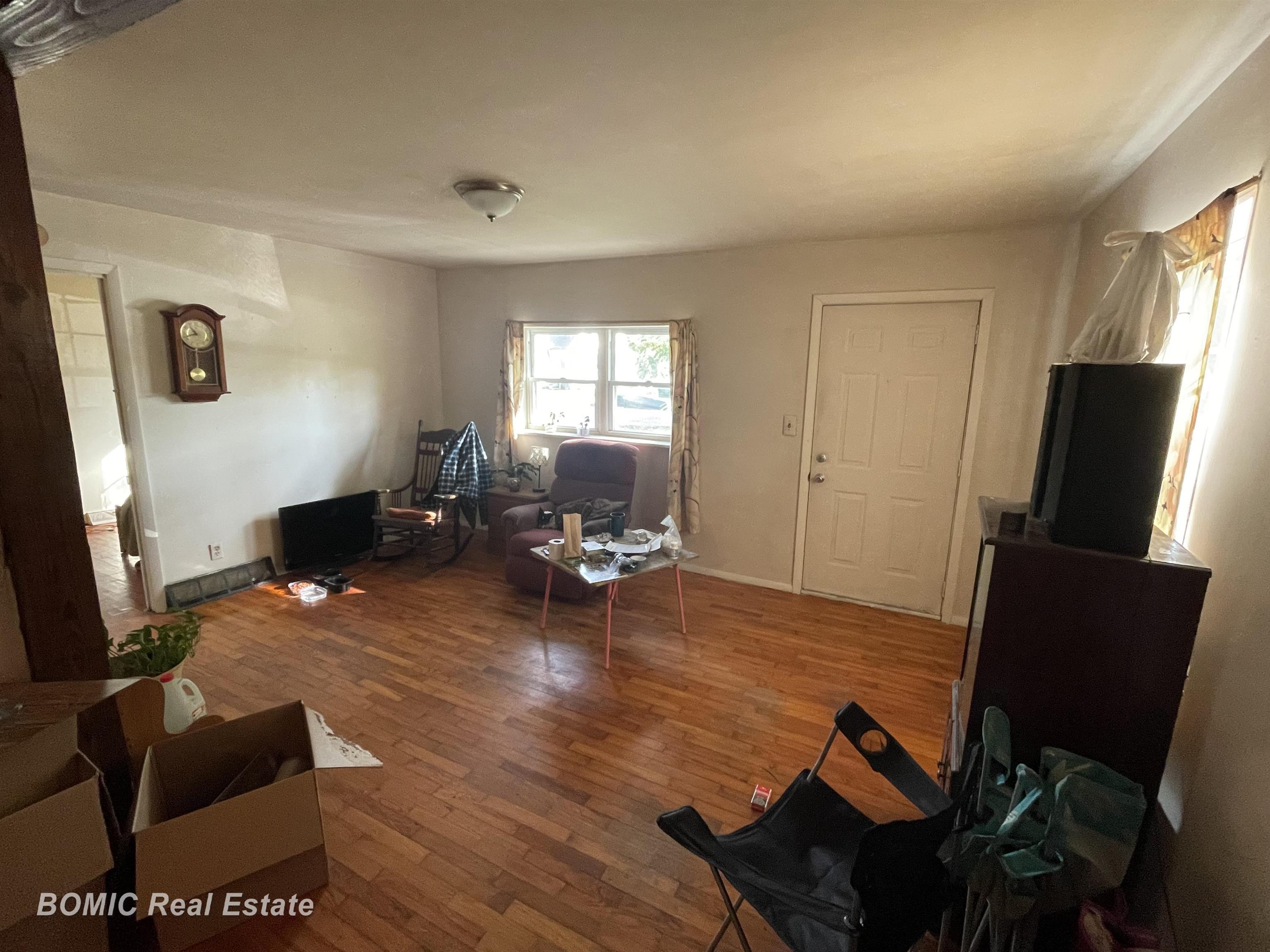 Photo 2 of Single family home for sale at 3944 Olive Rd, Saginaw, MI 48601 | MLS# 61050224236 | Listing updated on 2026-10-08