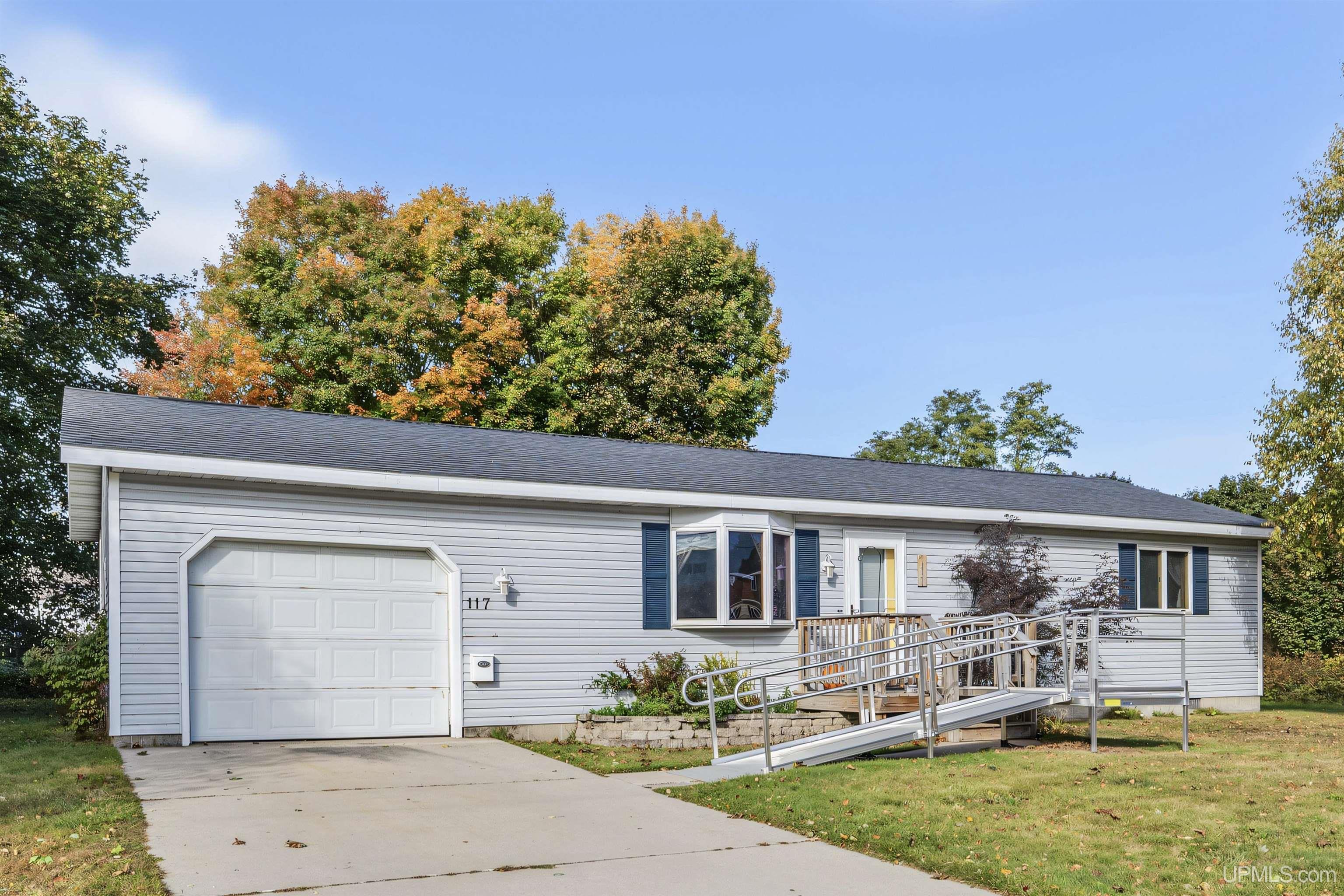 Single family home for sale at 117 N 1st Street, Manistique, MI 49854 | MLS# 50224273