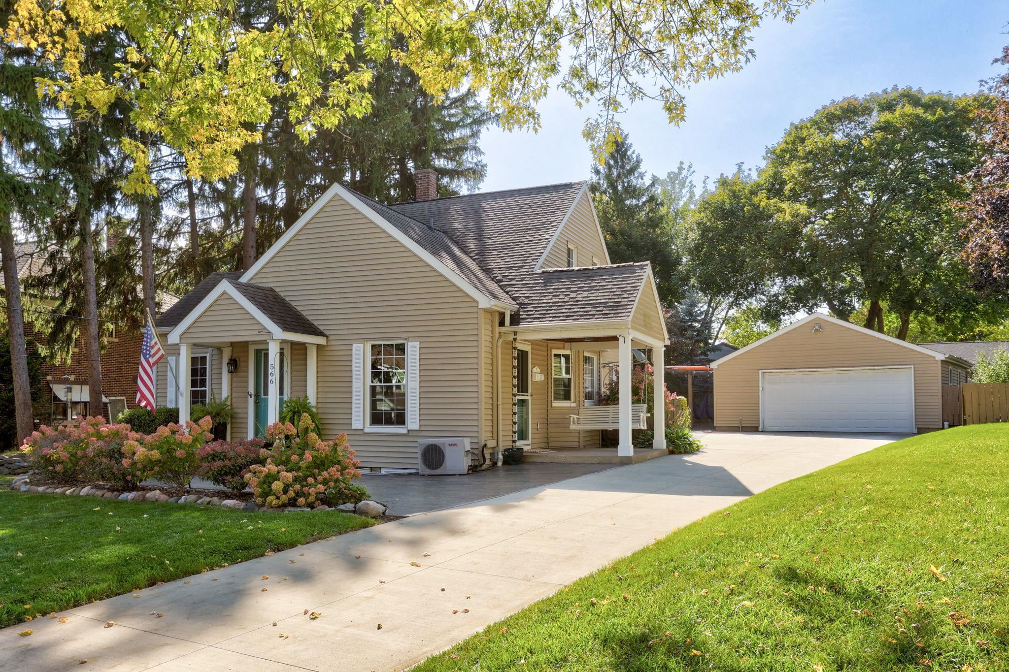 Single family home for sale at 566 Cass St, Frankenmuth, MI 48734 | MLS# 61050224281