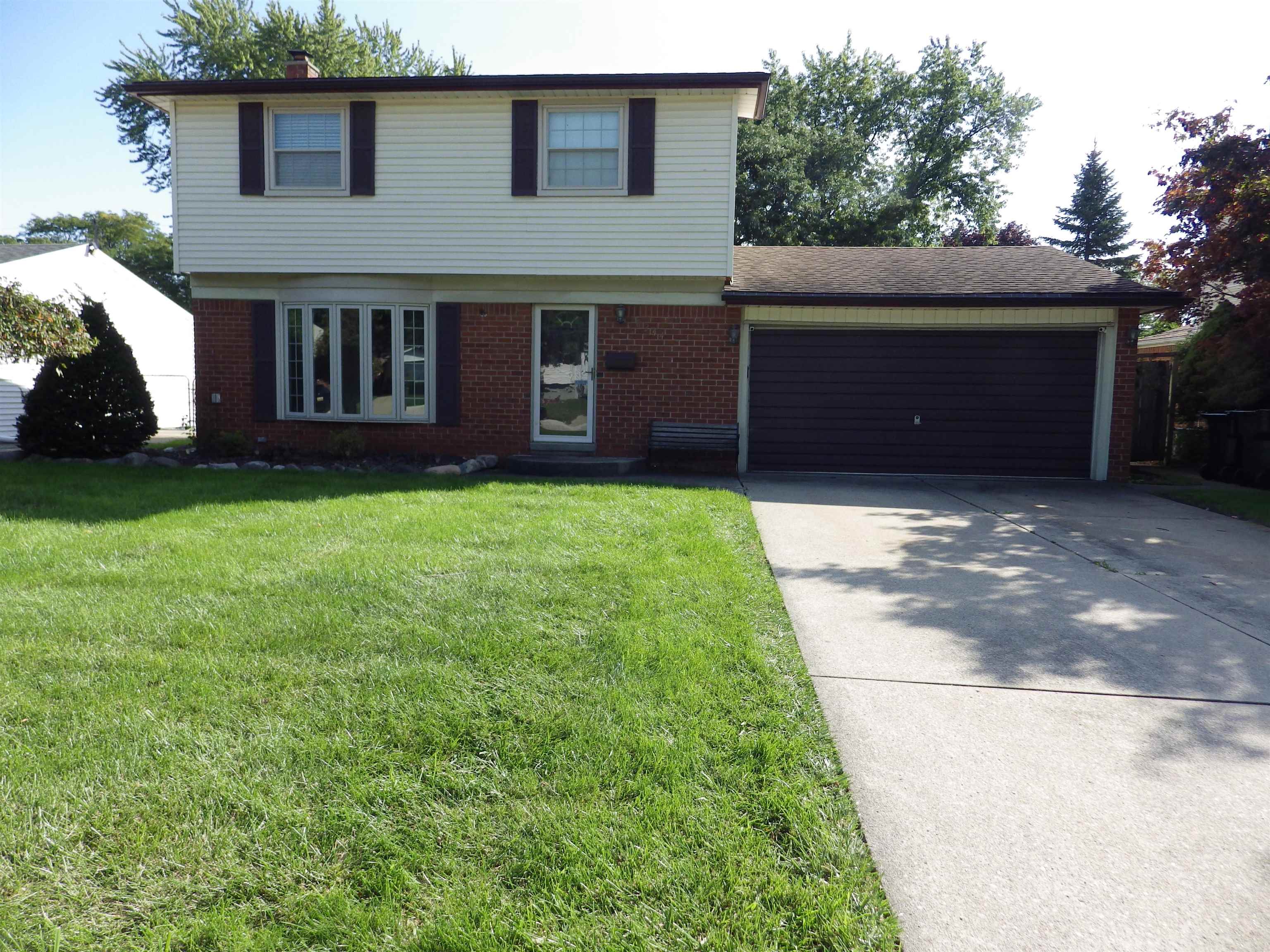 Single family home for sale at 8244 Doncaster Dr, Sterling Heights, MI 48312 | MLS# 58050224316