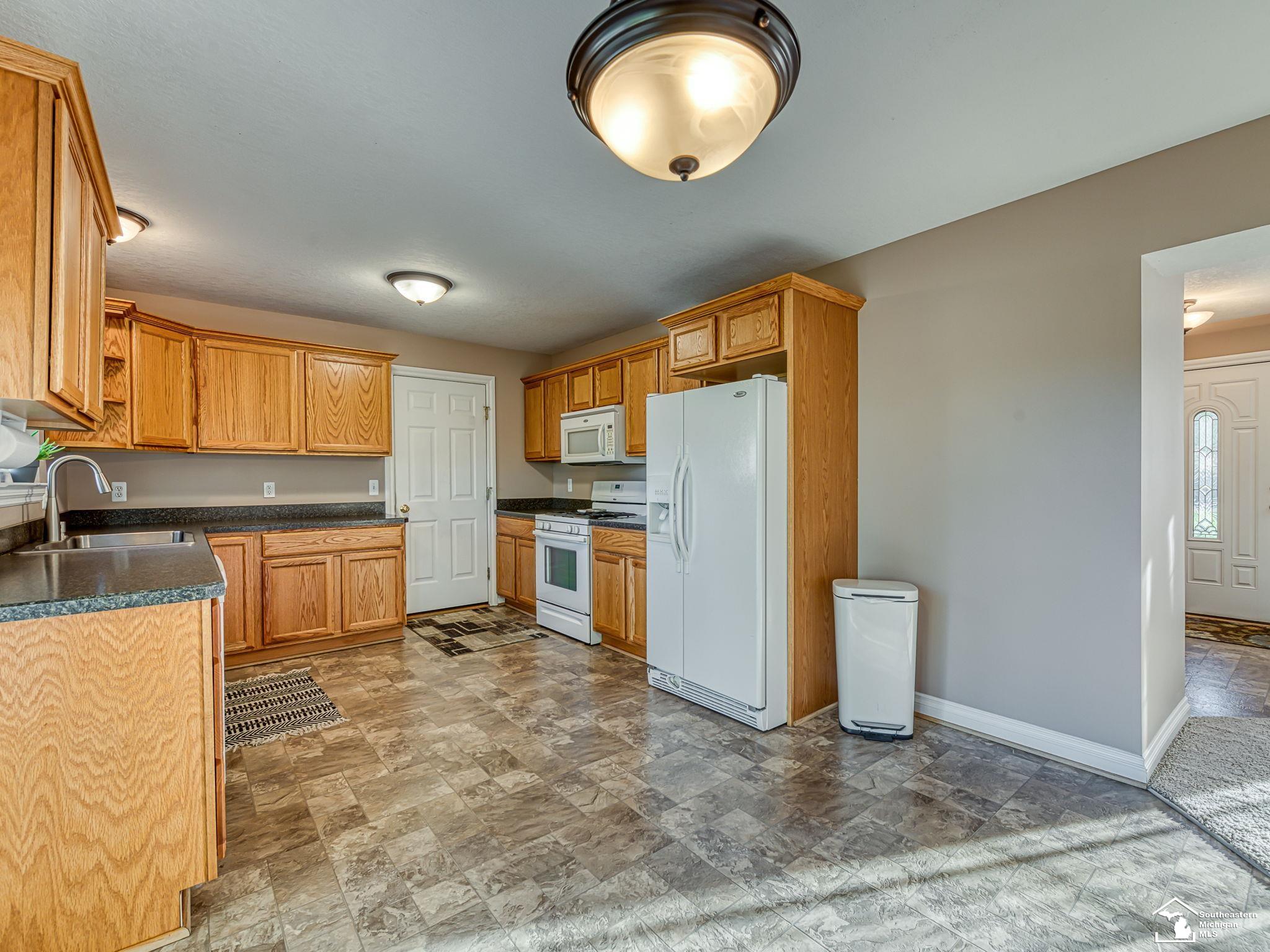 Photo 3 of Single family home for sale at 25484 Waltz Rd, New Boston, MI 48164 | MLS# 57050224321 | Listing updated on 2026-10-08