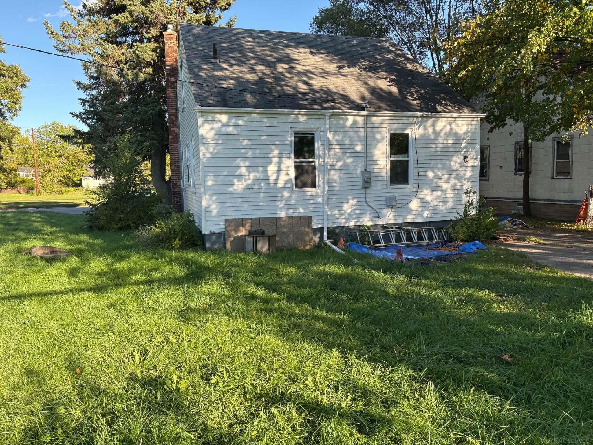 Photo 1 of Single family home for sale at 19403 Mound Rd, Detroit, MI 48234 | MLS# 50224342 | Listing updated on 2026-10-08