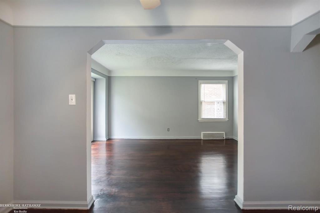 Photo 3 of Single family home for sale at 12021 Heyden St, Detroit, MI 48228 | MLS# 50225121 | Listing updated on 2026-10-20