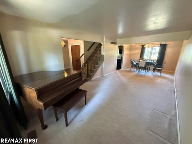 Photo 4 of Single family home for sale at 53277 Garland Dr, Shelby Township, MI 48316 | MLS# 58050225279 | Listing updated on 2026-10-19