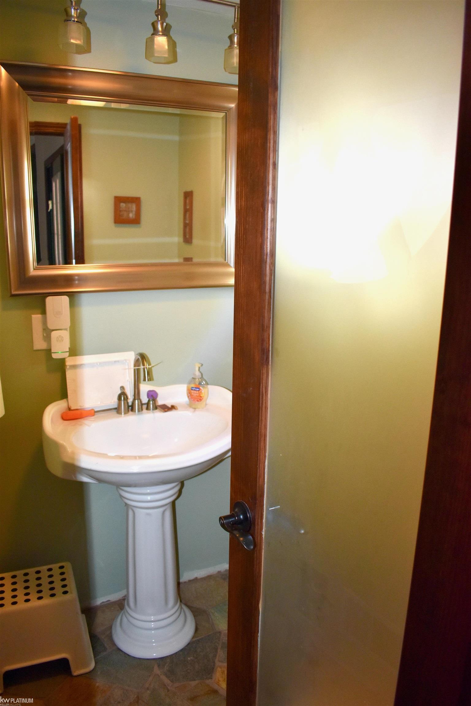 Photo 3 of Single family home for sale at 38491 James Dr, Clinton Township, MI 48036 | MLS# 58050225325 | Listing updated on 2026-10-19