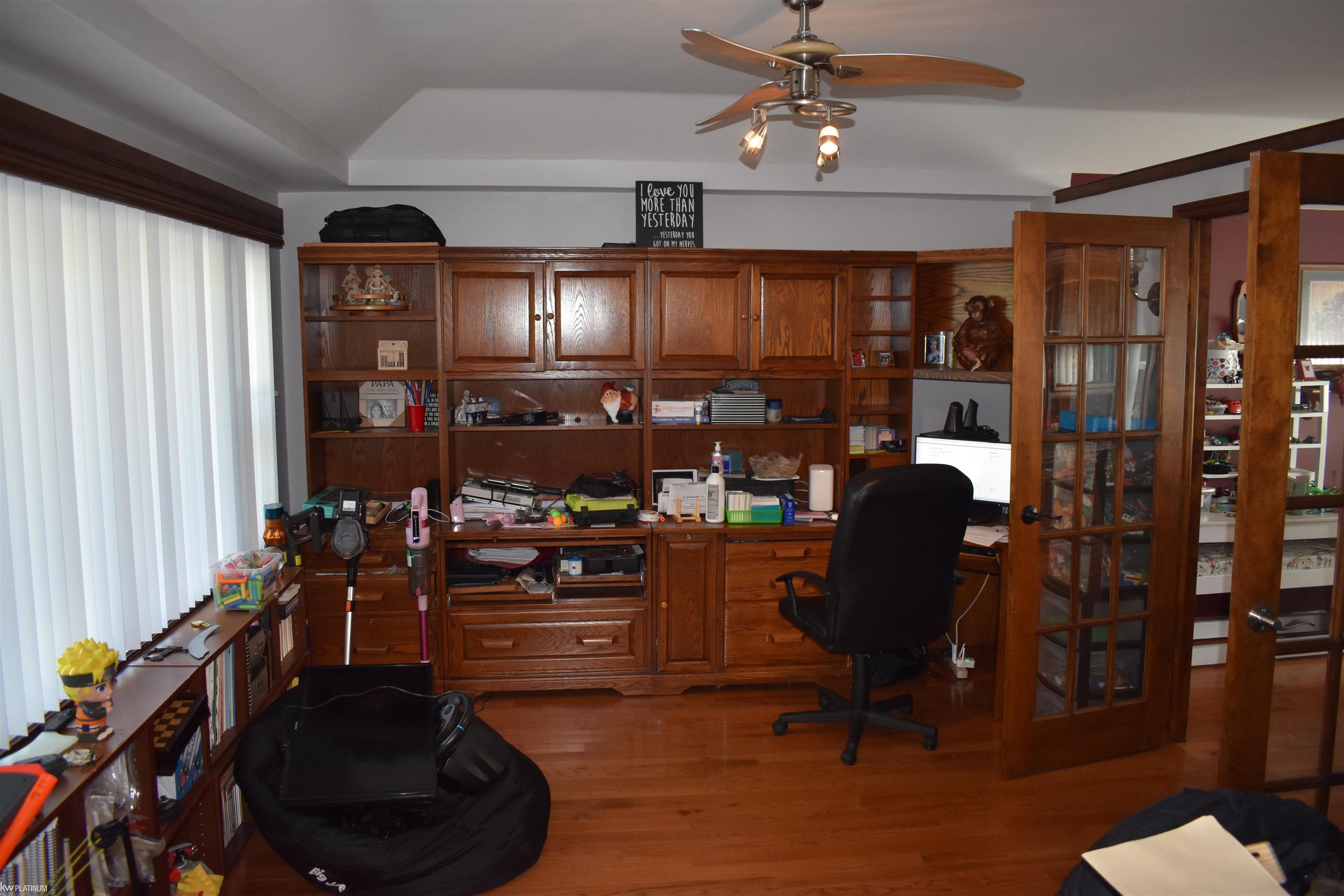 Photo 4 of Single family home for sale at 38491 James Dr, Clinton Township, MI 48036 | MLS# 58050225325 | Listing updated on 2026-10-19