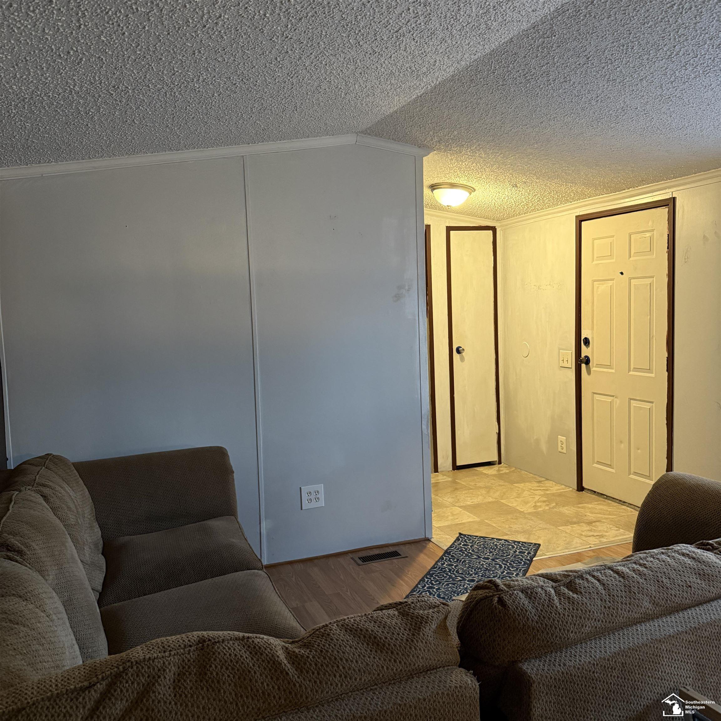 Photo 3 of Manufactured home for sale at 22028 Dubois Dr, Romulus, MI 48174 | MLS# 50225360 | Listing updated on 2026-10-20