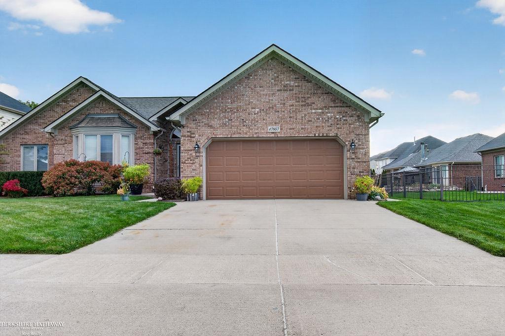 Photo 2 of Single family home for sale at 47857 Kent Dr, Macomb, MI 48044 | MLS# 58050225386 | Listing updated on 2026-10-21