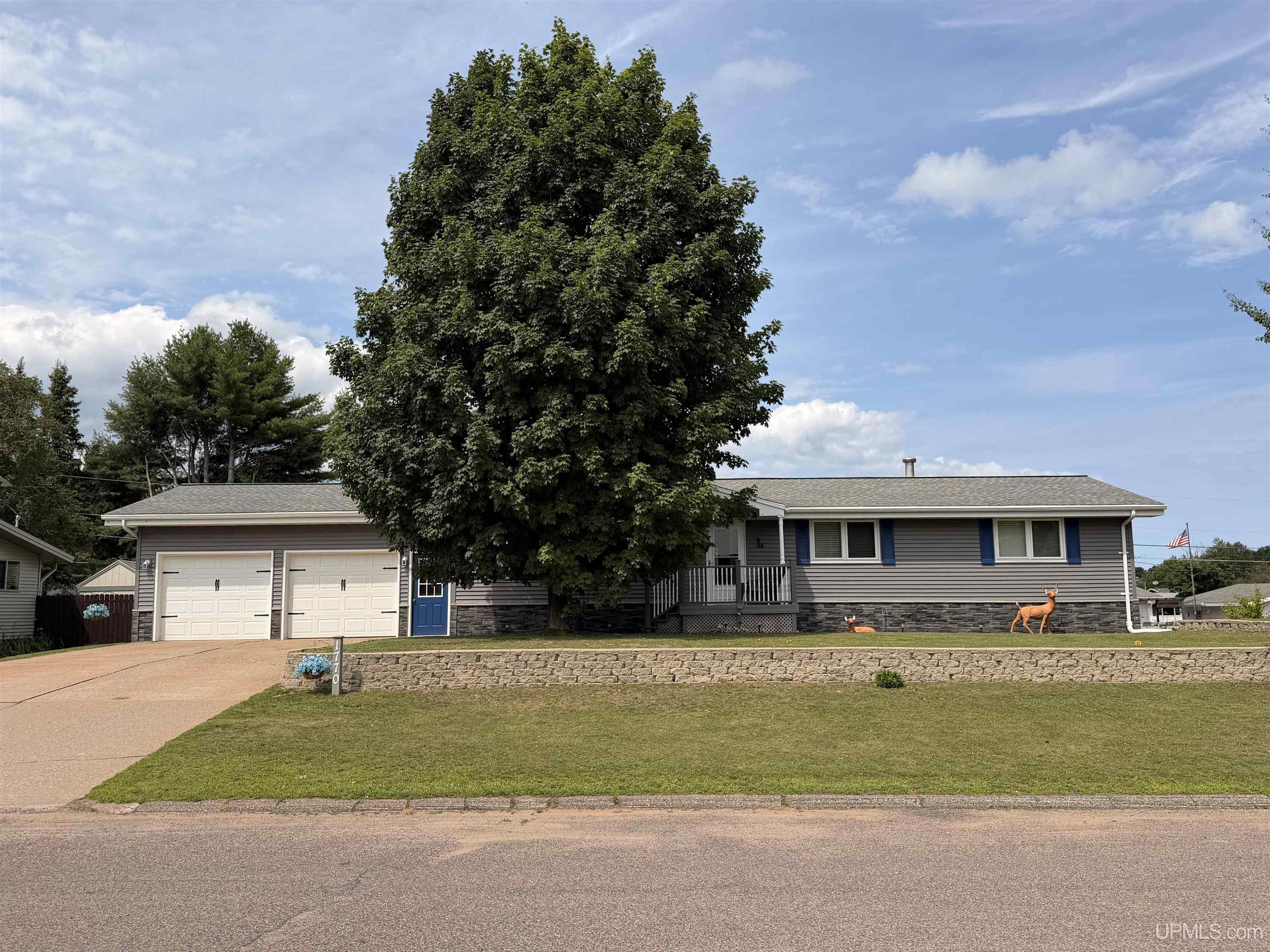 Photo 1 of Single family home for sale at 1770 Glenwood Ln, Ishpeming, MI 49849 | MLS# 50225393 | Listing updated on 2026-10-21