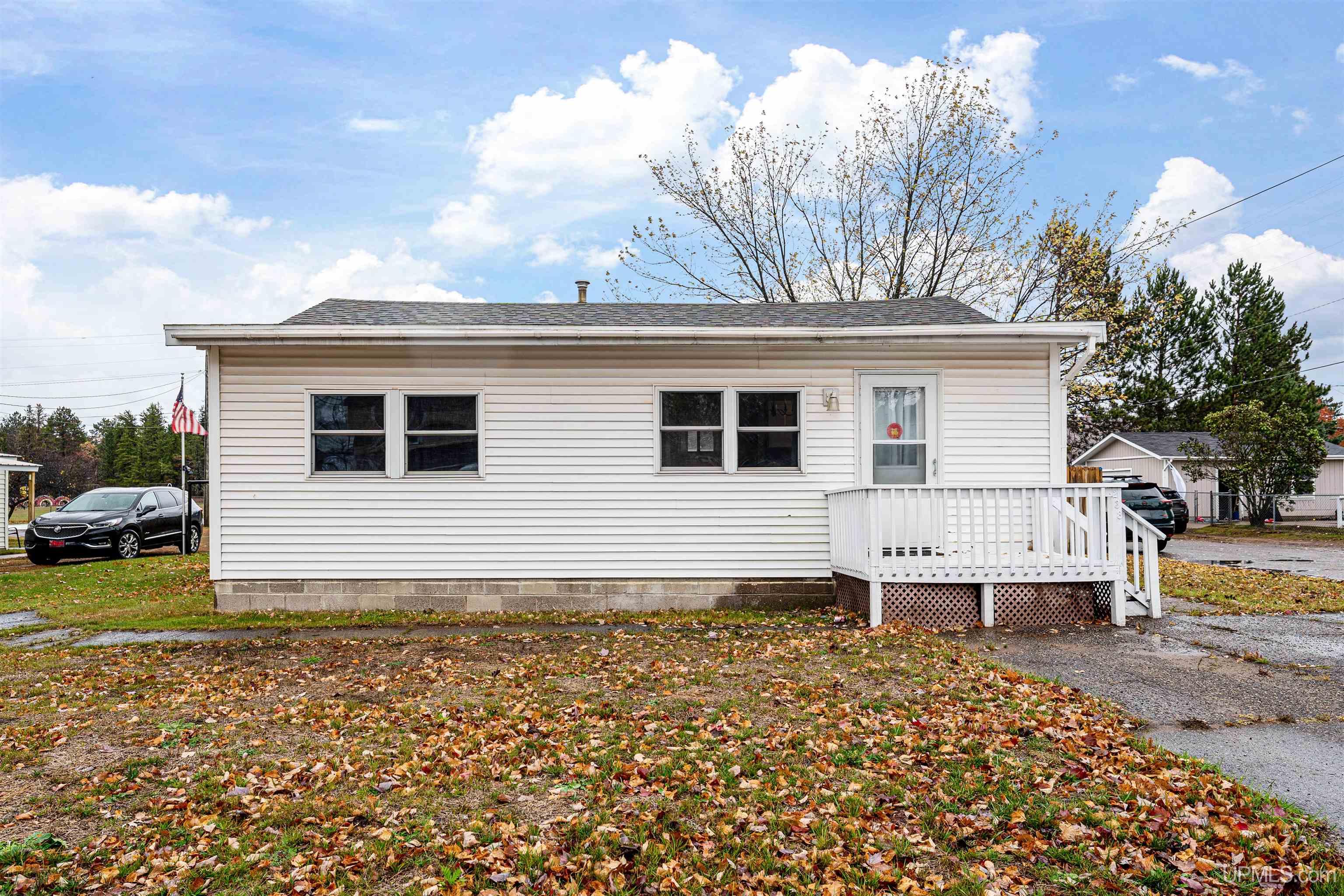 Photo 1 of Single family home for sale at 238 N Elm St, Gwinn, MI 49841 | MLS# 50225471 | Listing updated on 2026-10-21