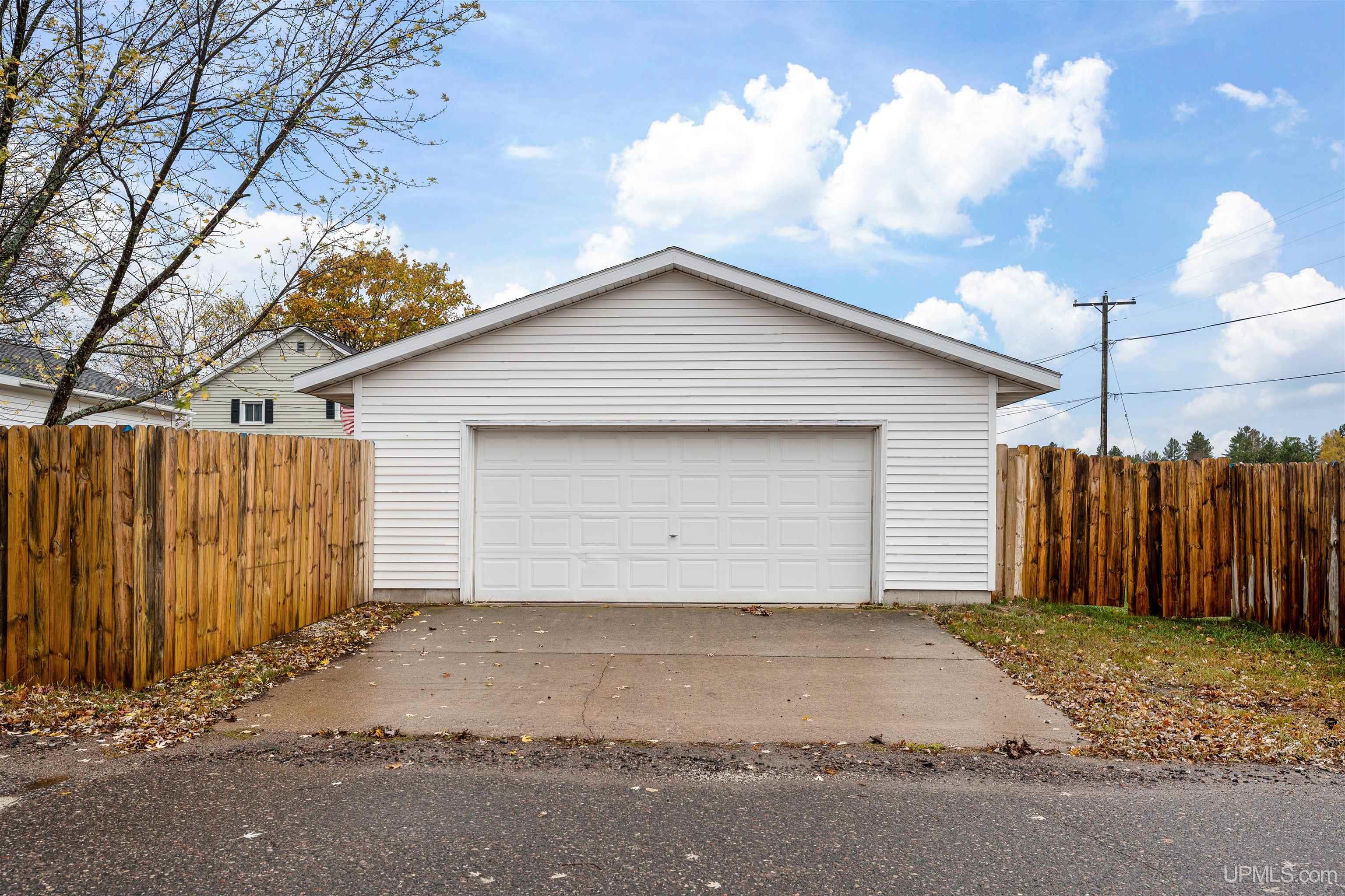 Photo 2 of Single family home for sale at 238 N Elm St, Gwinn, MI 49841 | MLS# 50225471 | Listing updated on 2026-10-21