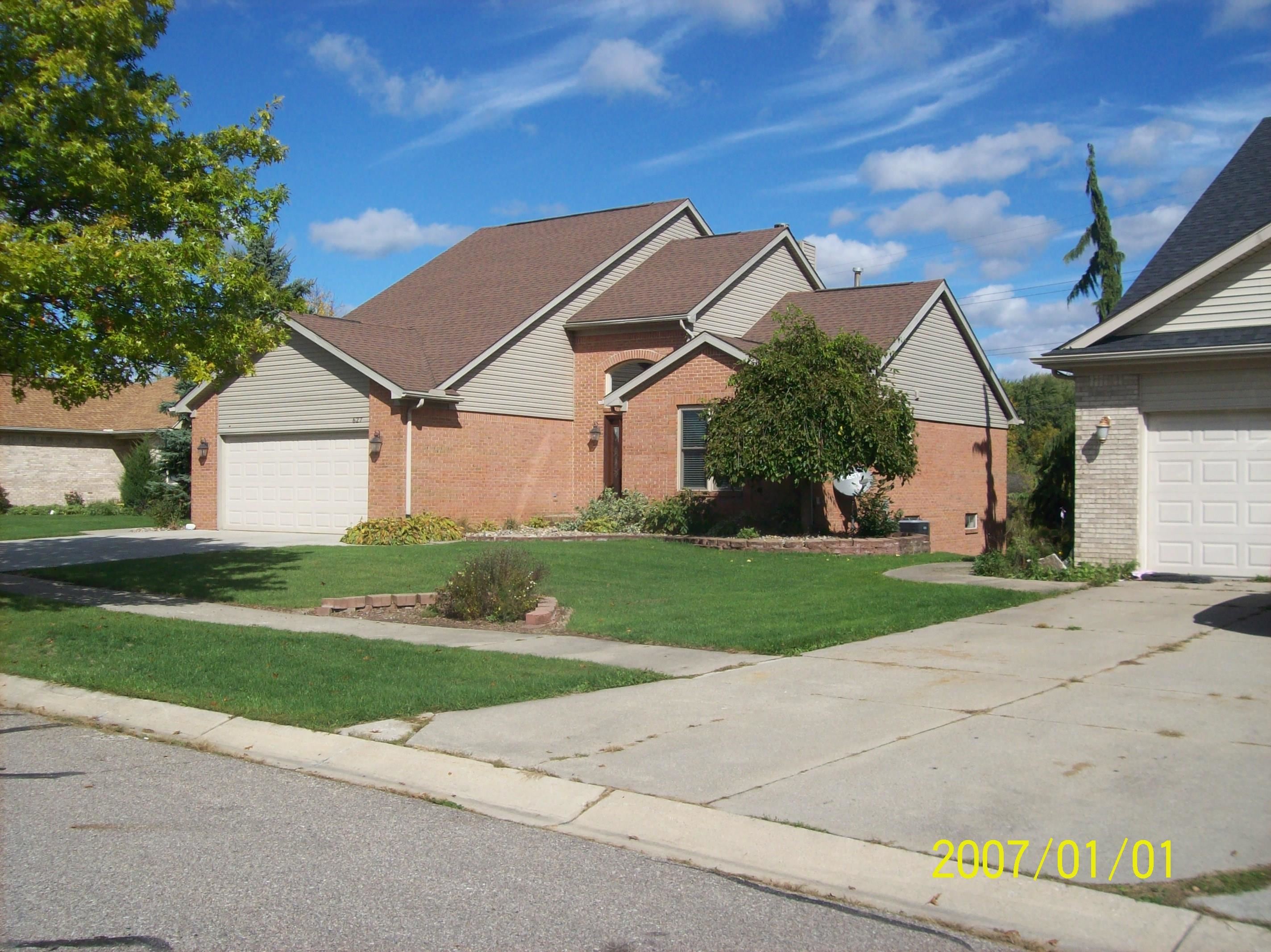 627 Old Farm Lane