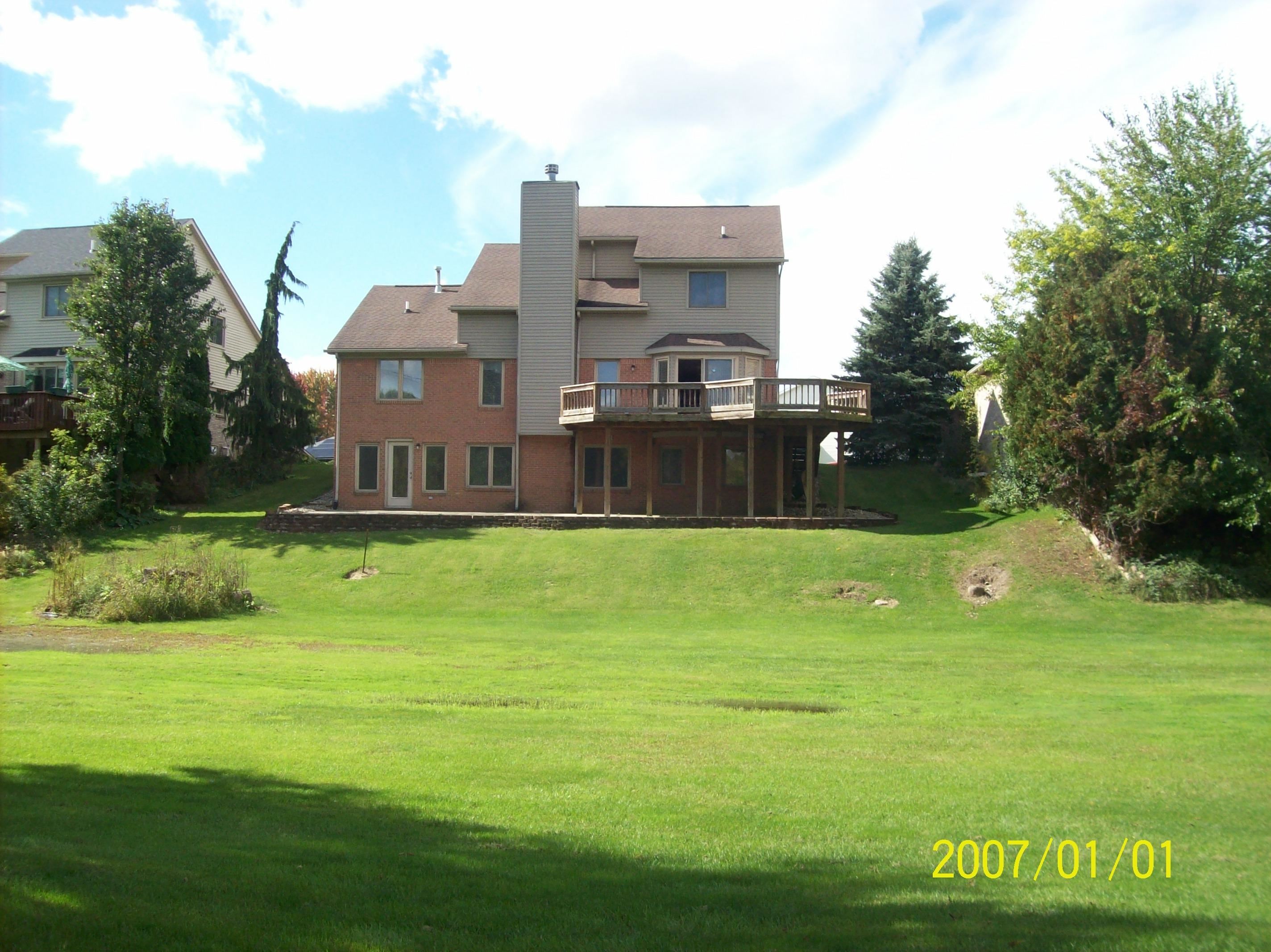 627 Old Farm Lane photo 5