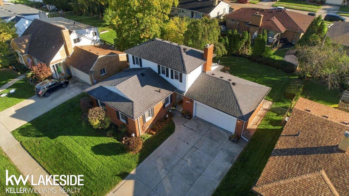 Photo 2 of Single family home for sale at 19016 Spindler St, Eastpointe, MI 48021 | MLS# 50225724 | Listing updated on 2026-10-22