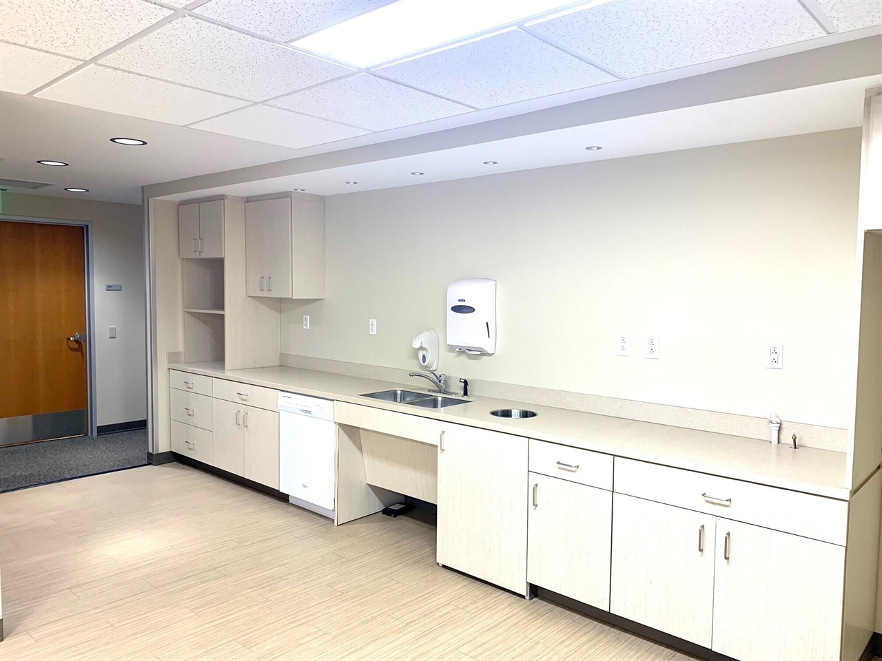 427 Seminole Road, Norton Shores, MI, 49444