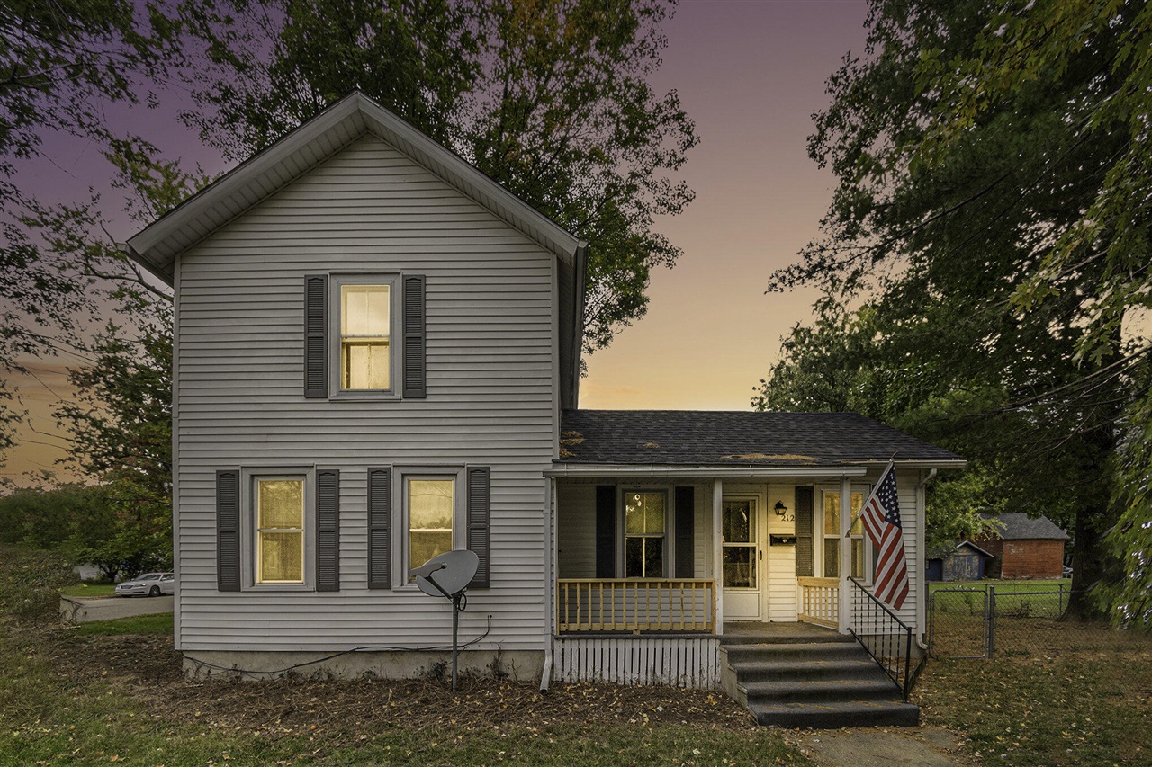 Homes for sale in Albion, MI | 212 W Walnut St, Albion, MI 49224 | MLS# 70334982