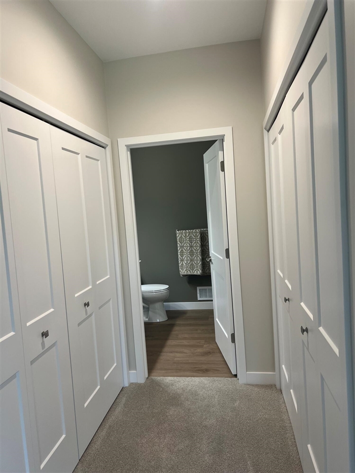 17th image of 413 Coventry Rd, Battle Creek, MI 49015 | MLS# 70402629