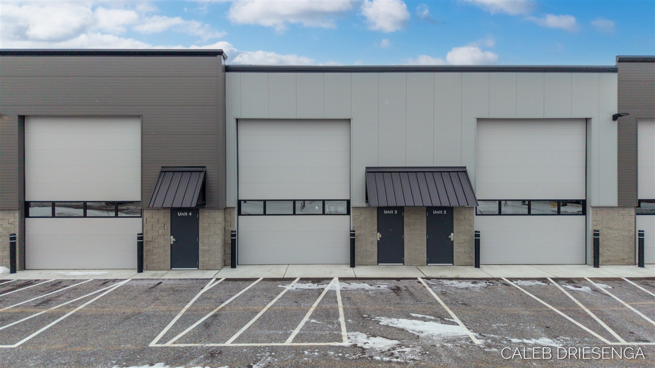 460 Cleveland Avenue, Holland, MI, 49423