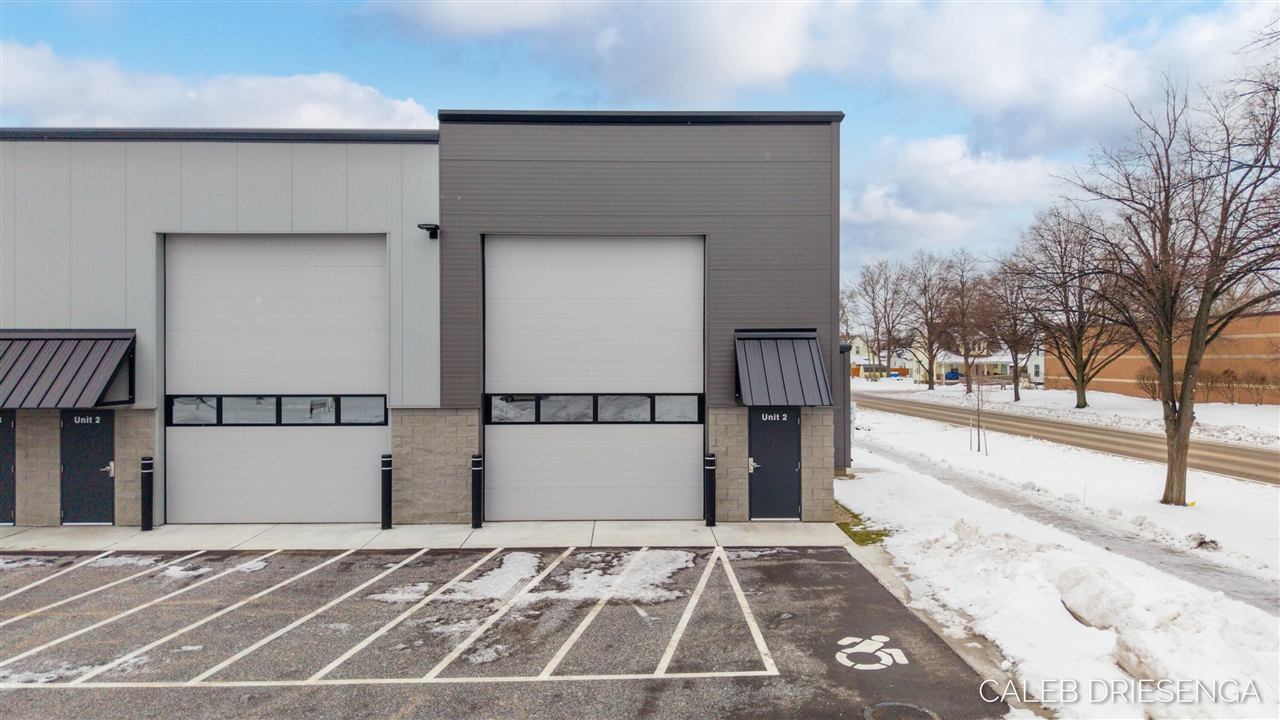 460 Cleveland Avenue, Holland, MI, 49423