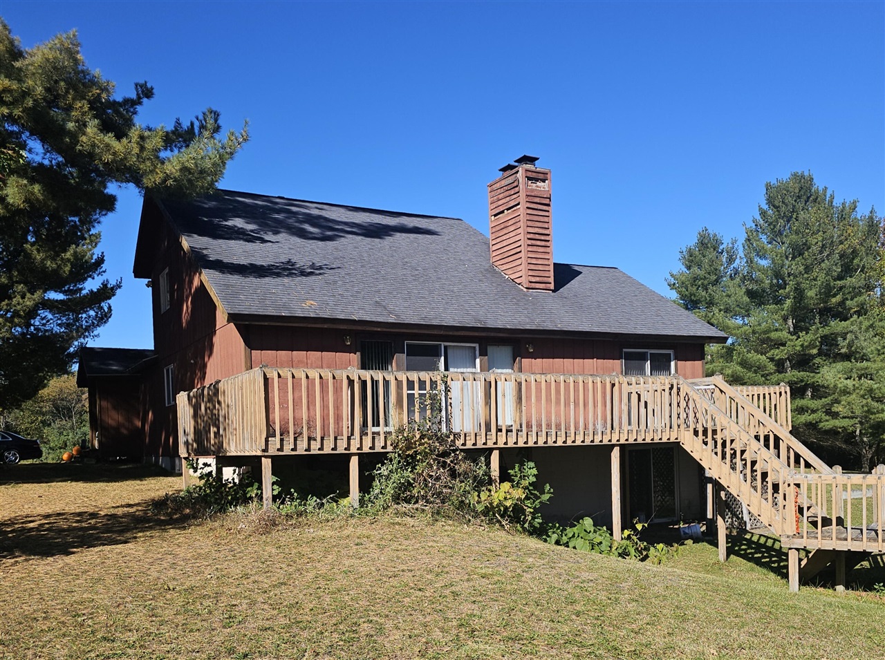 2nd image of 8091 Goebel Rd, East Jordan, MI 49727 | MLS# 70436279