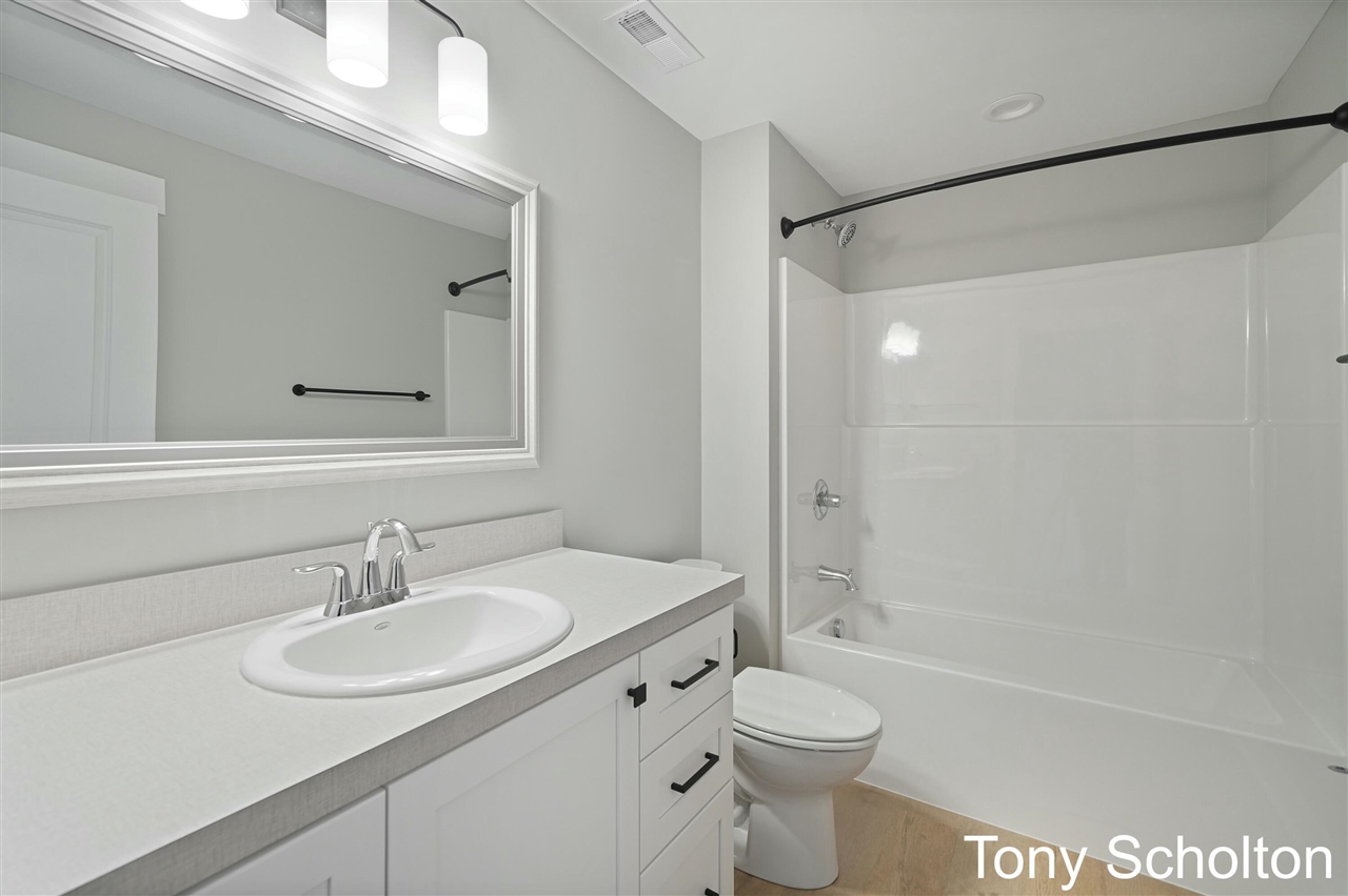 5184 Blendon Meadow Circle UNIT&nbsp;47, Hudsonville, MI, 49426-6800